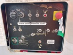 Poste de contrôle inférieur de base with