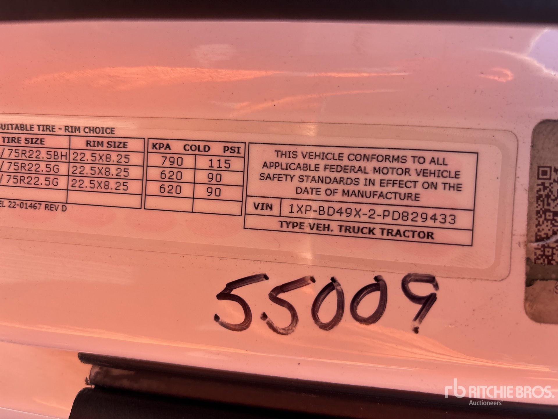 2023 Peterbilt 579