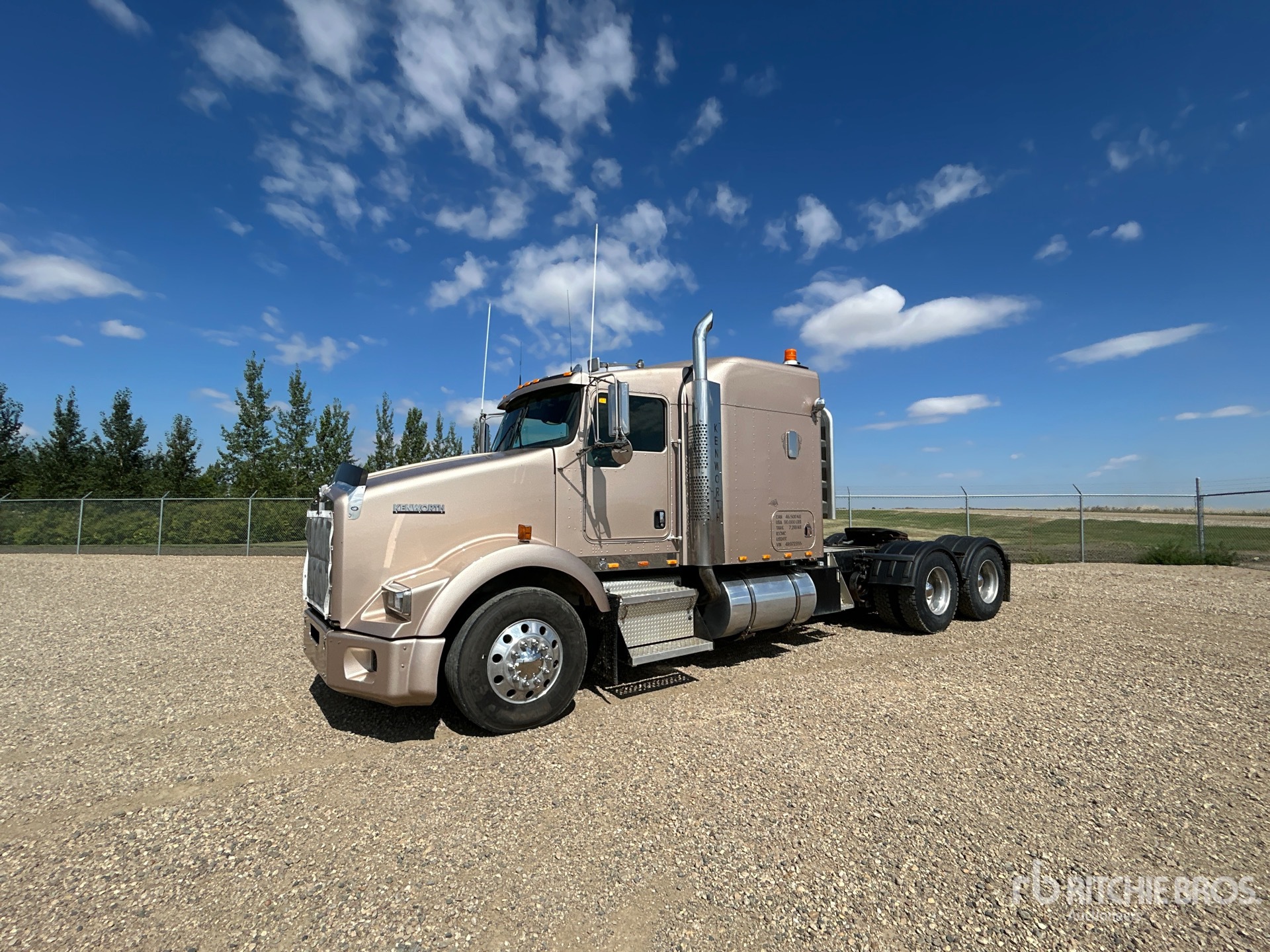 2004 Kenworth T800