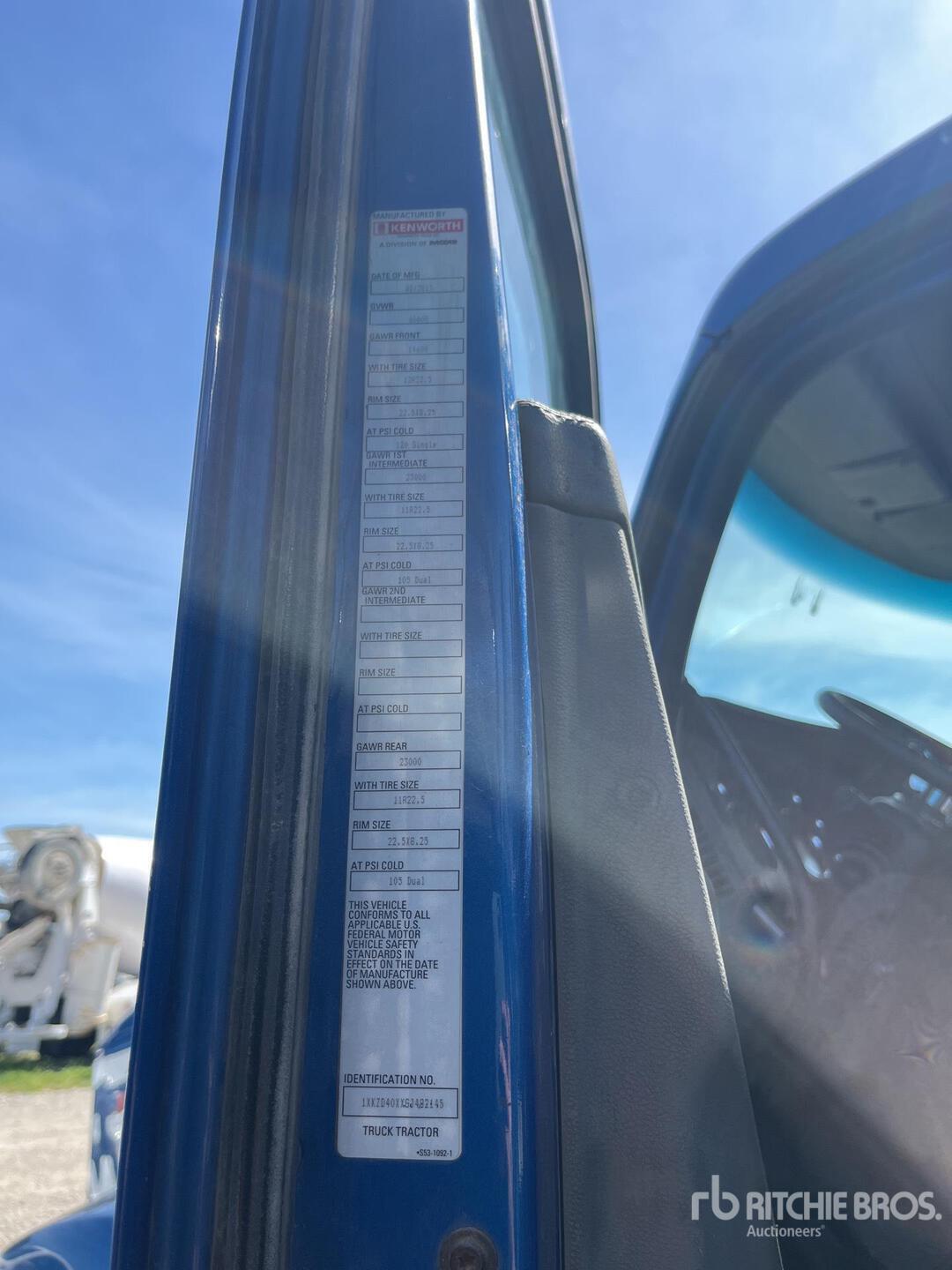 2016 Kenworth T880