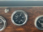 Cab with Oil Pressure