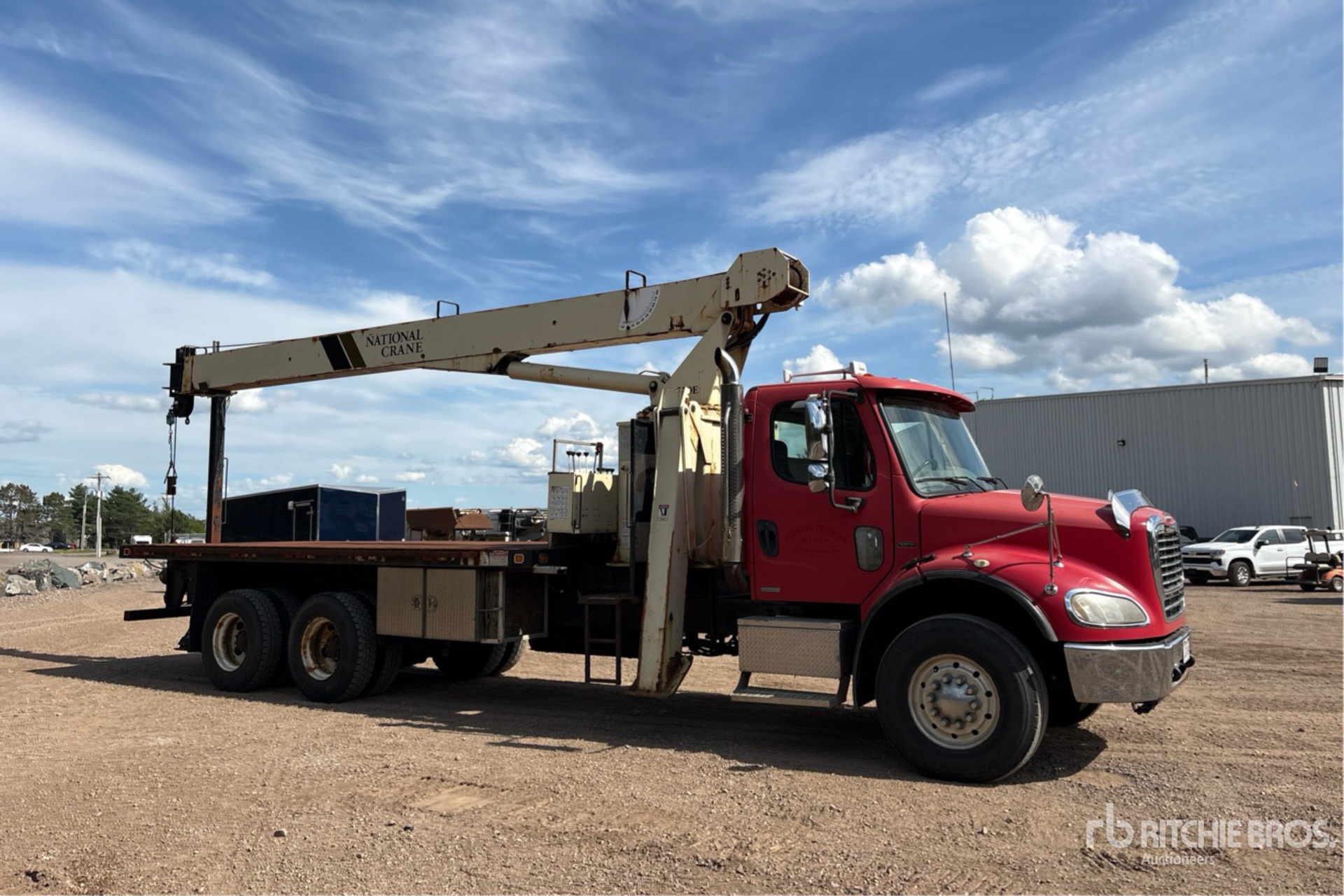 2007 Freightliner M2 112