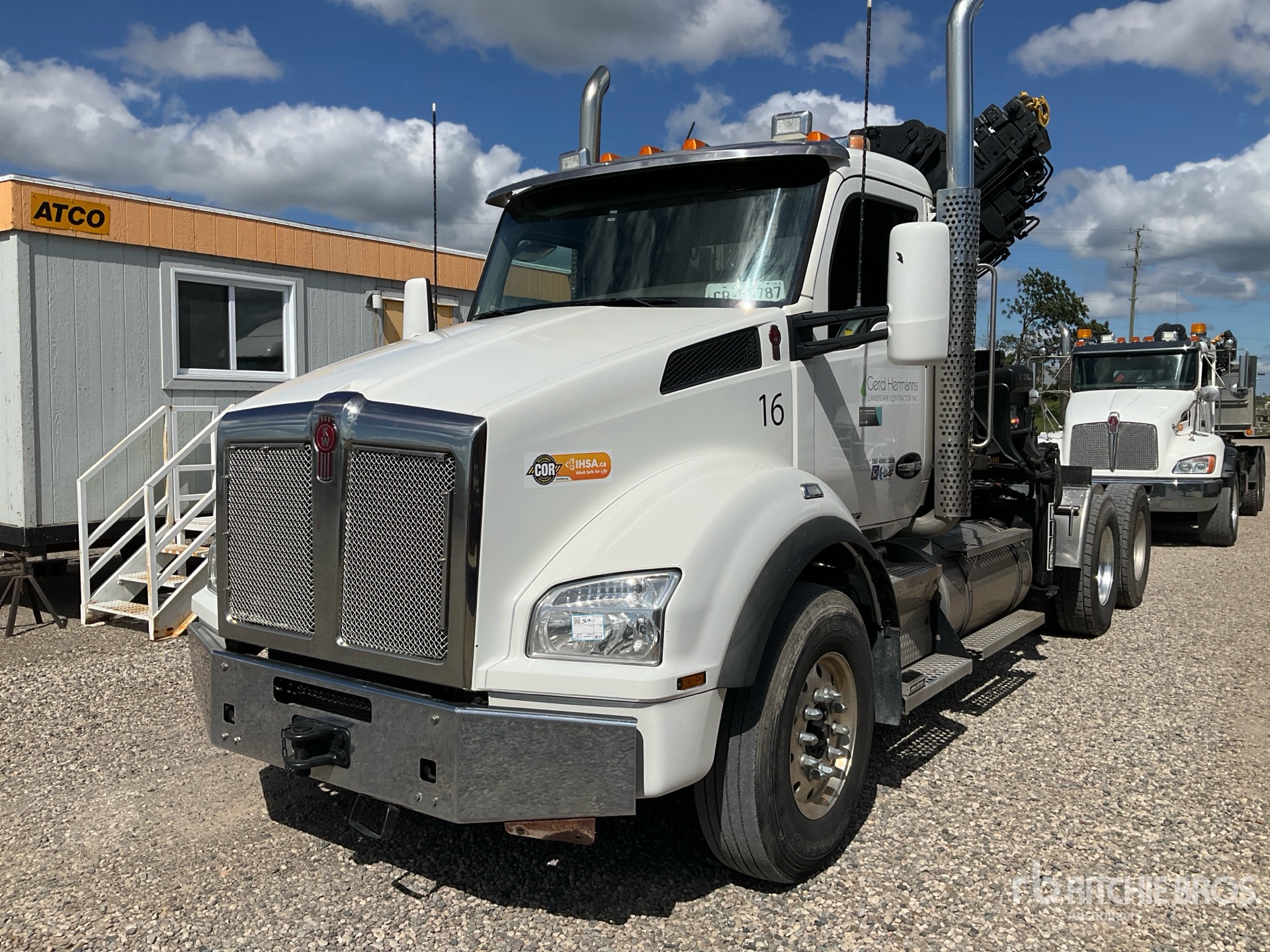 2016 Kenworth T880
