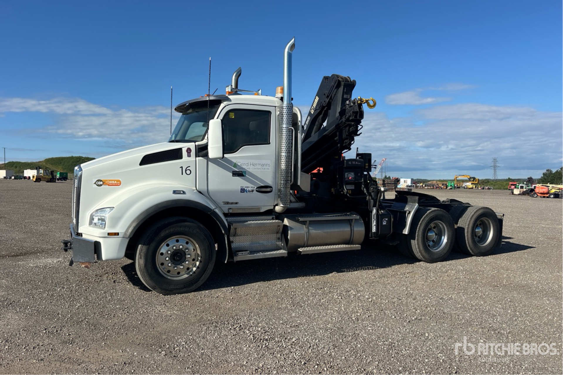 2016 Kenworth T880