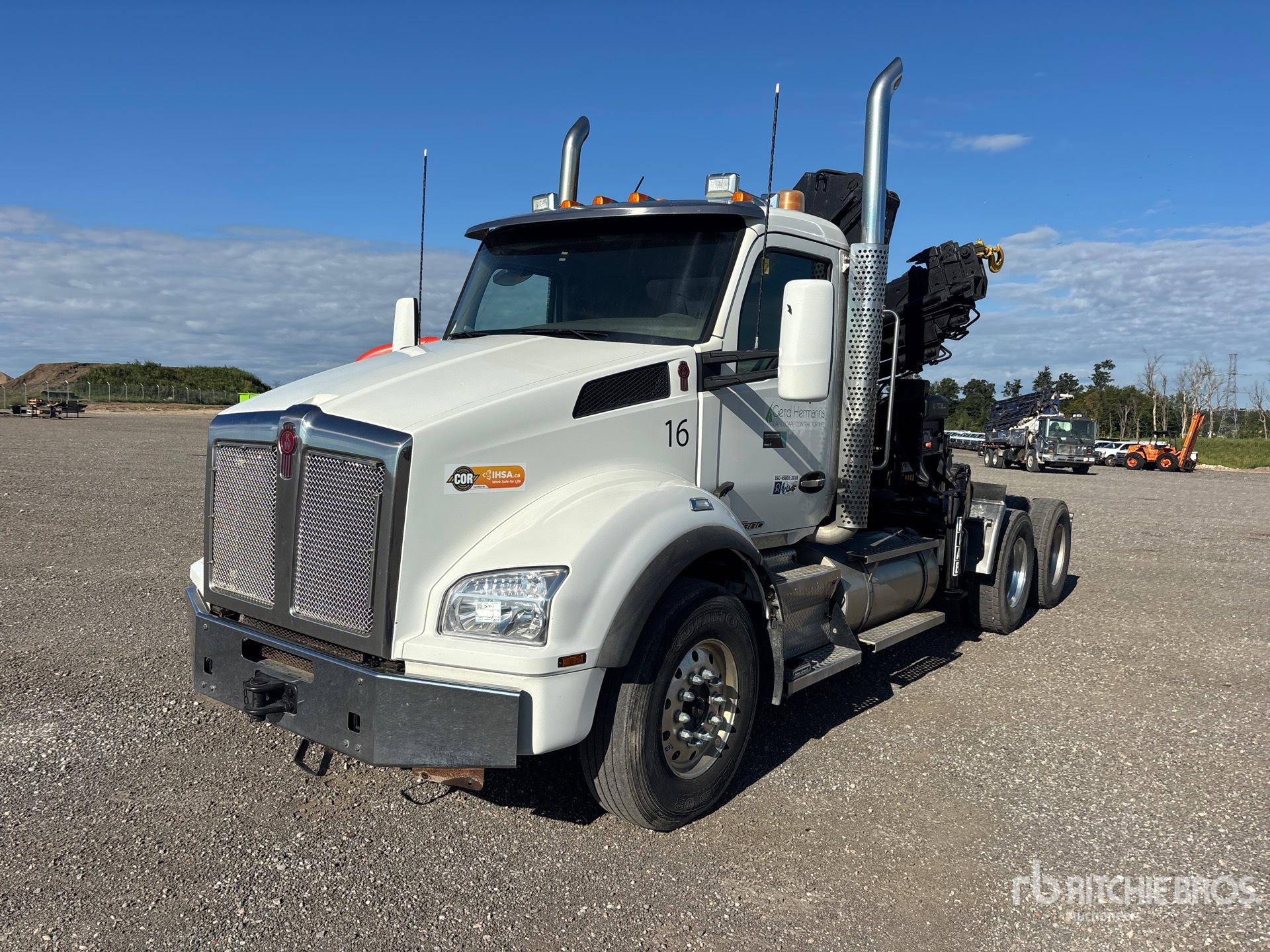 2016 Kenworth T880