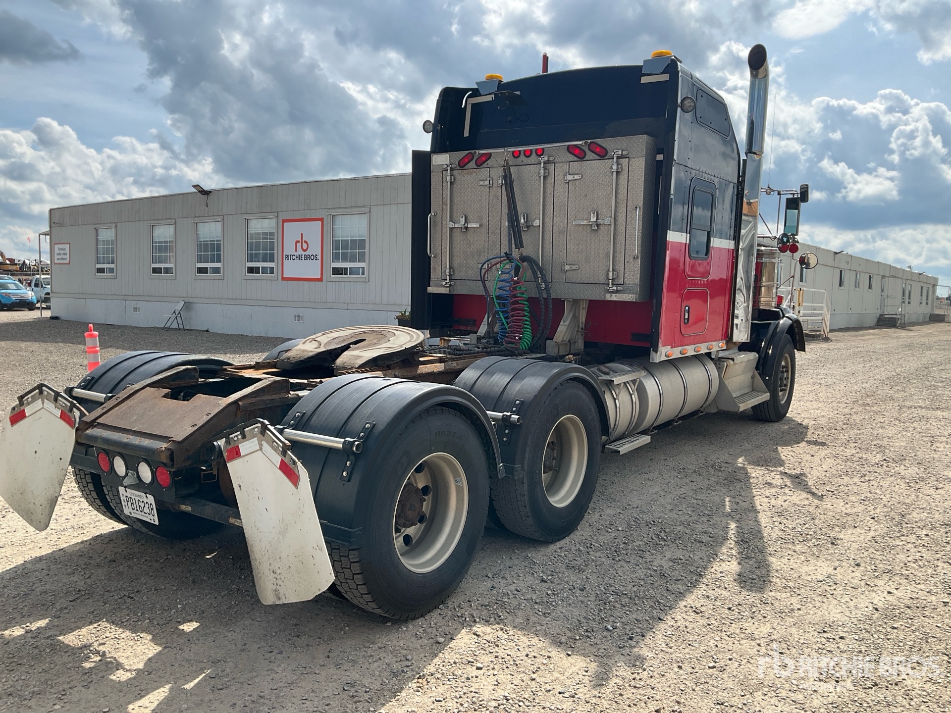 2017 Kenworth T800