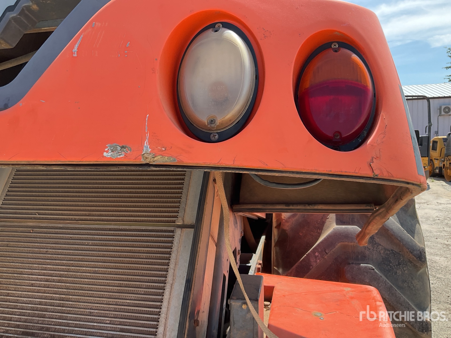 2015 Hamm H11I