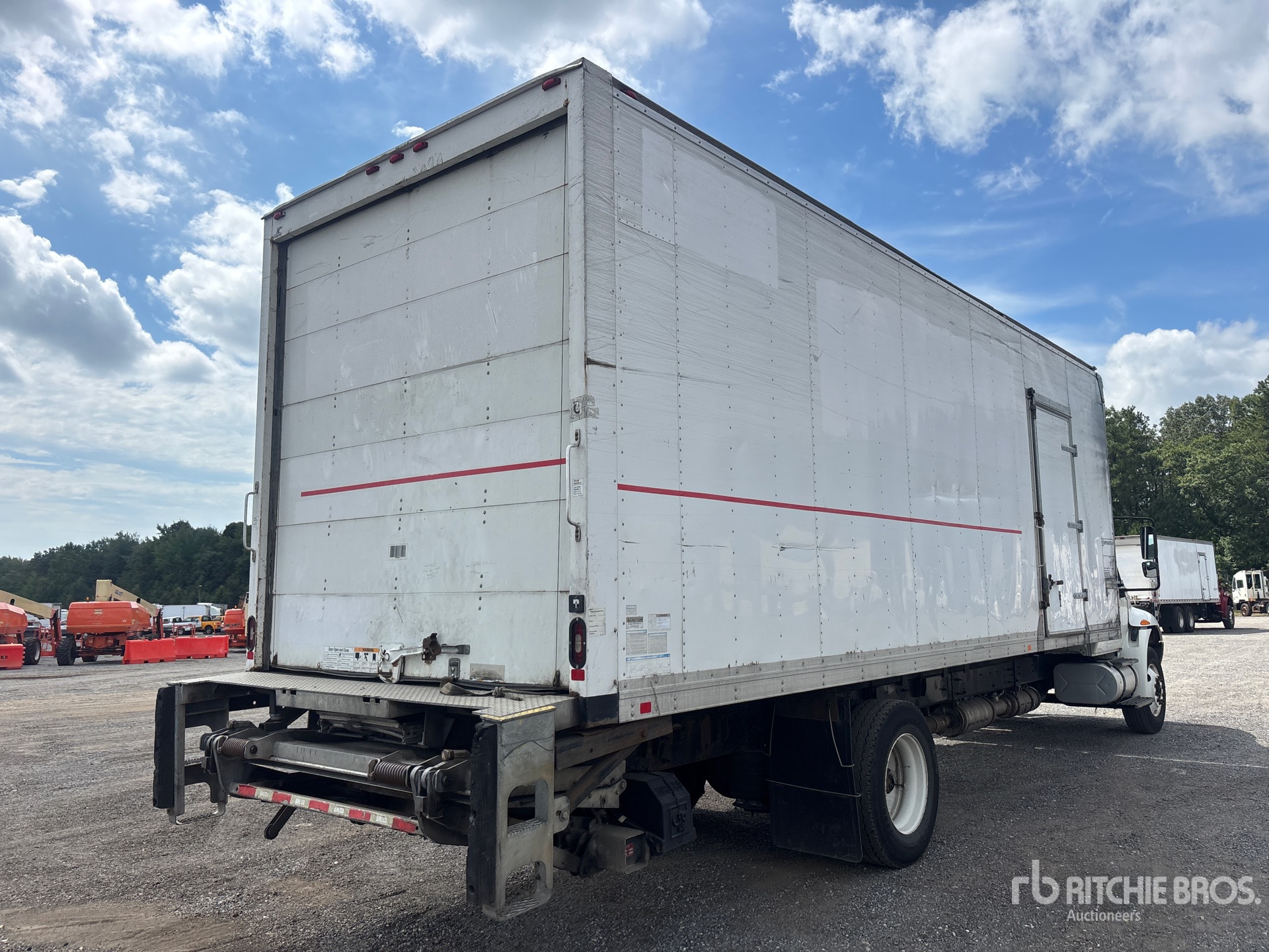 2016 International 4300