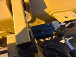 Chassis with Kipp/Schwenk-Gestängebolzen und -lager