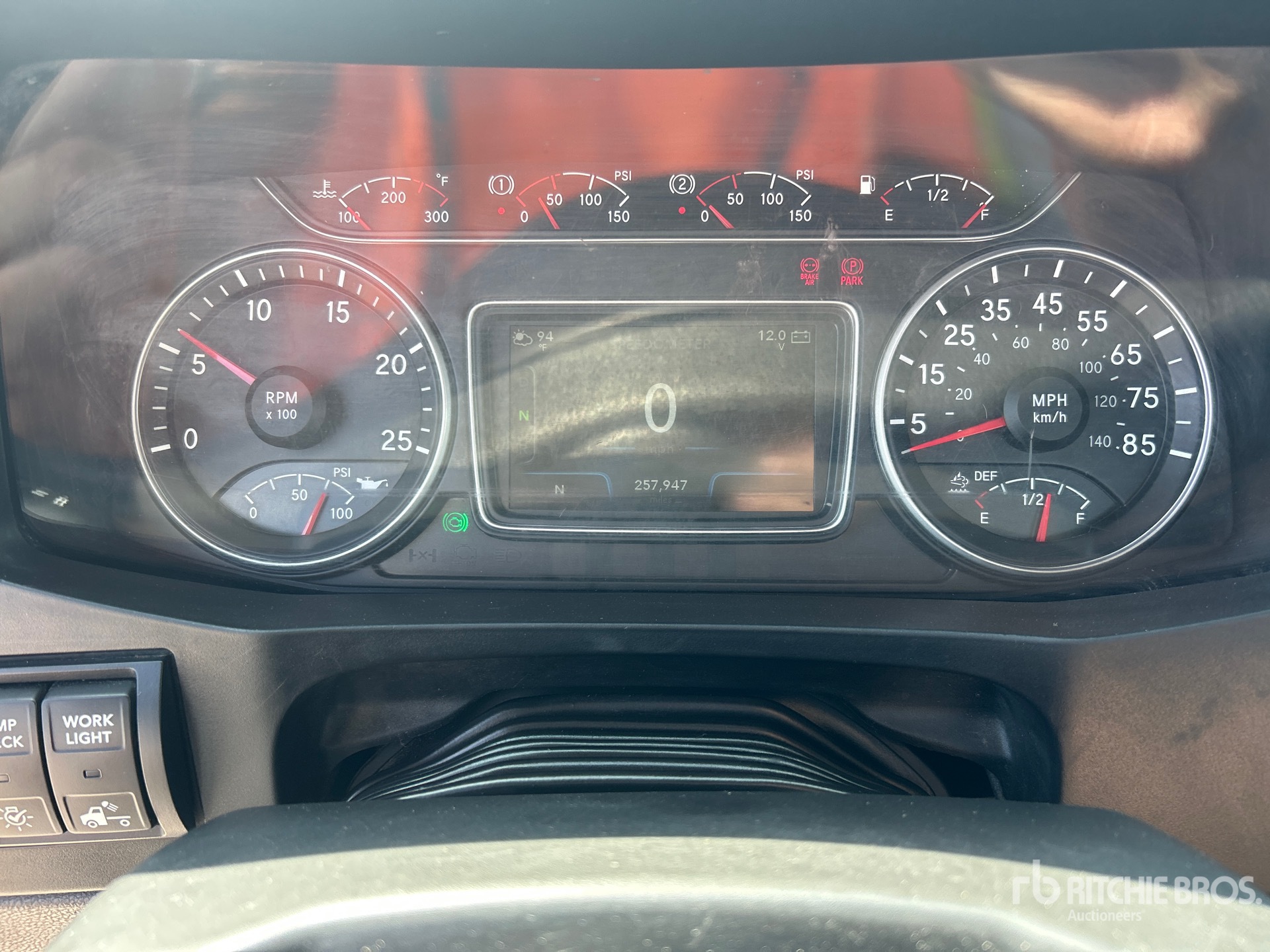 2019 International RH613