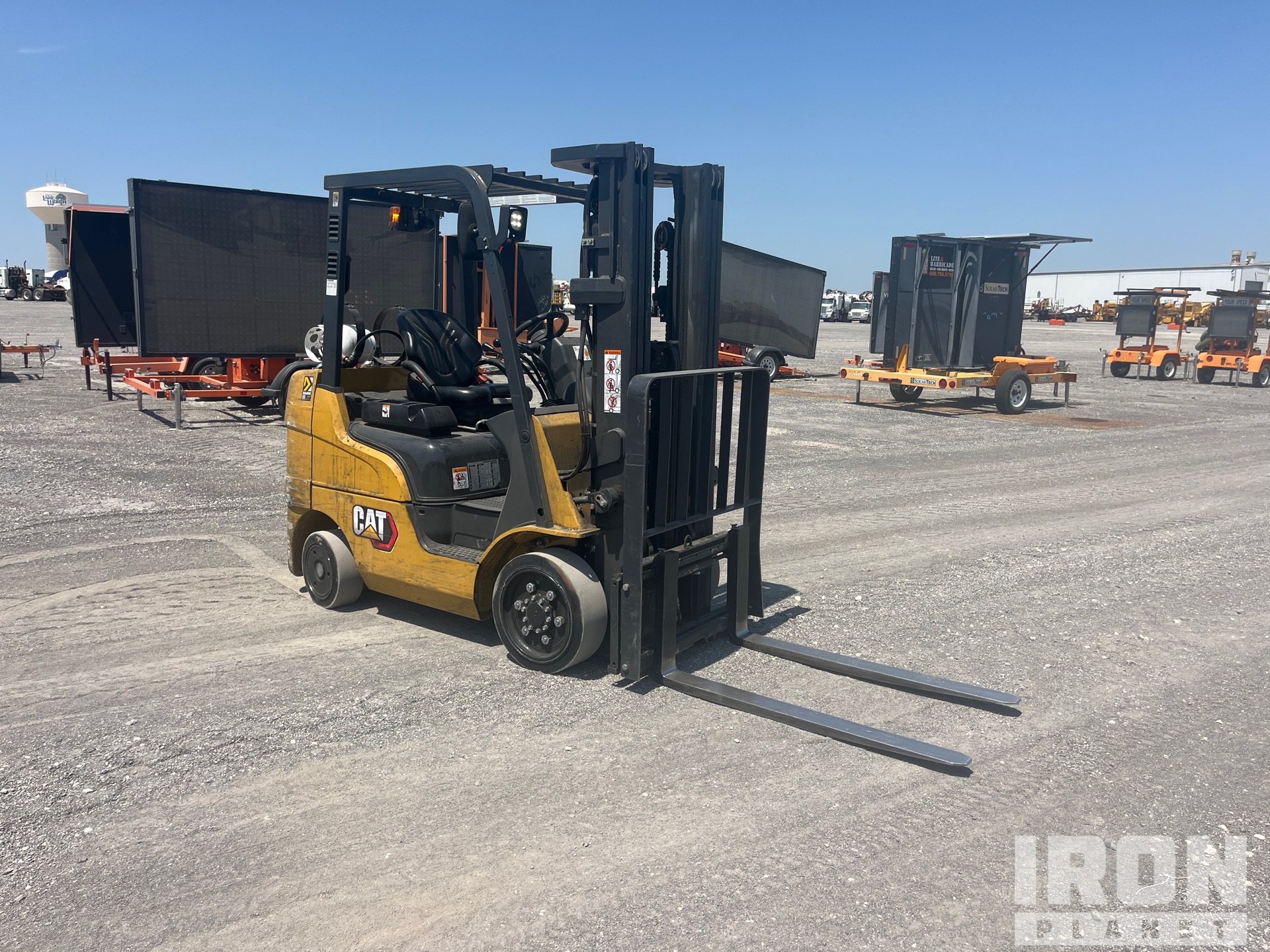 General Appearance - Lift Truck* with Zdjęcie, prawy górny róg