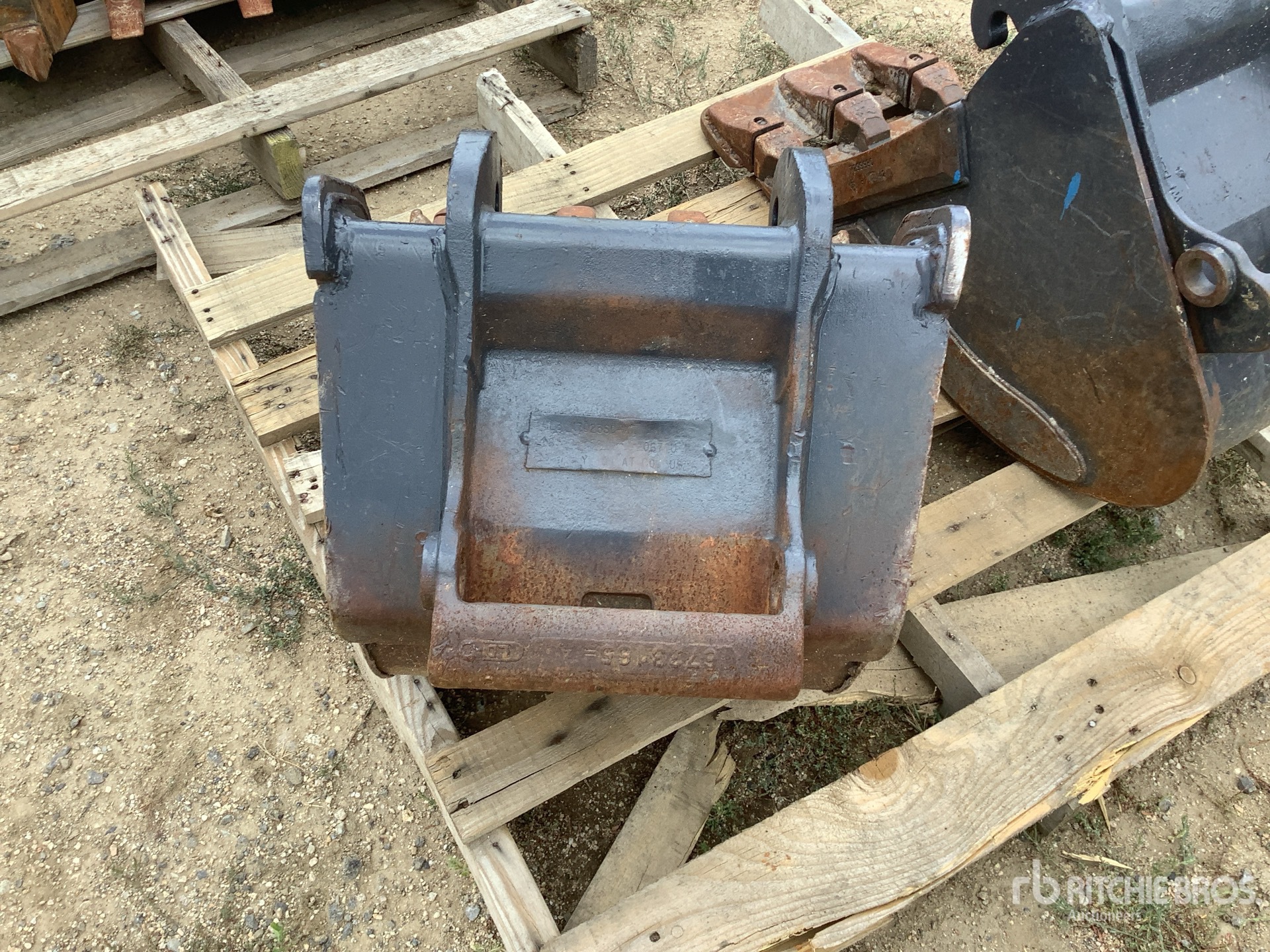 Bobcat 18 IN Q/C DIGGING - FITS BOBCAT E20