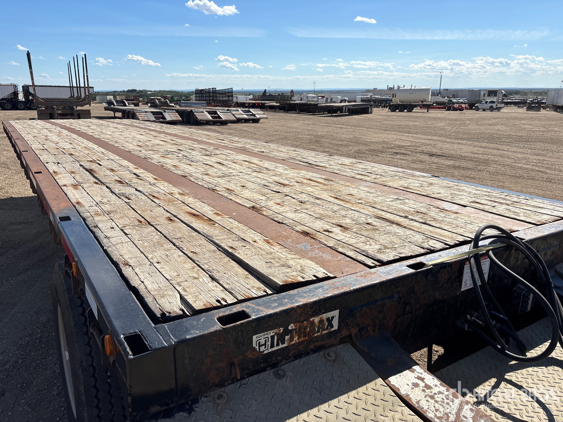 2008 Doepker HB12207L