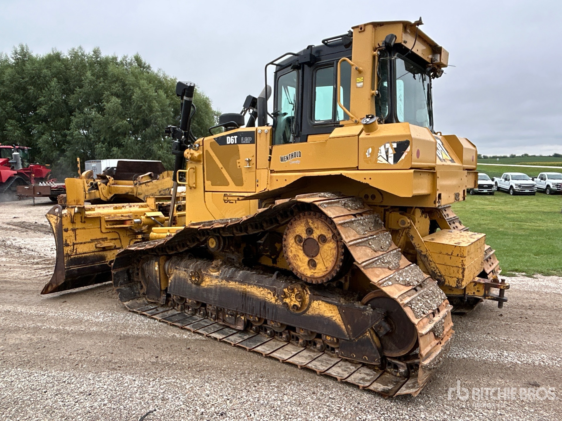 2012 Caterpillar D6T LGP