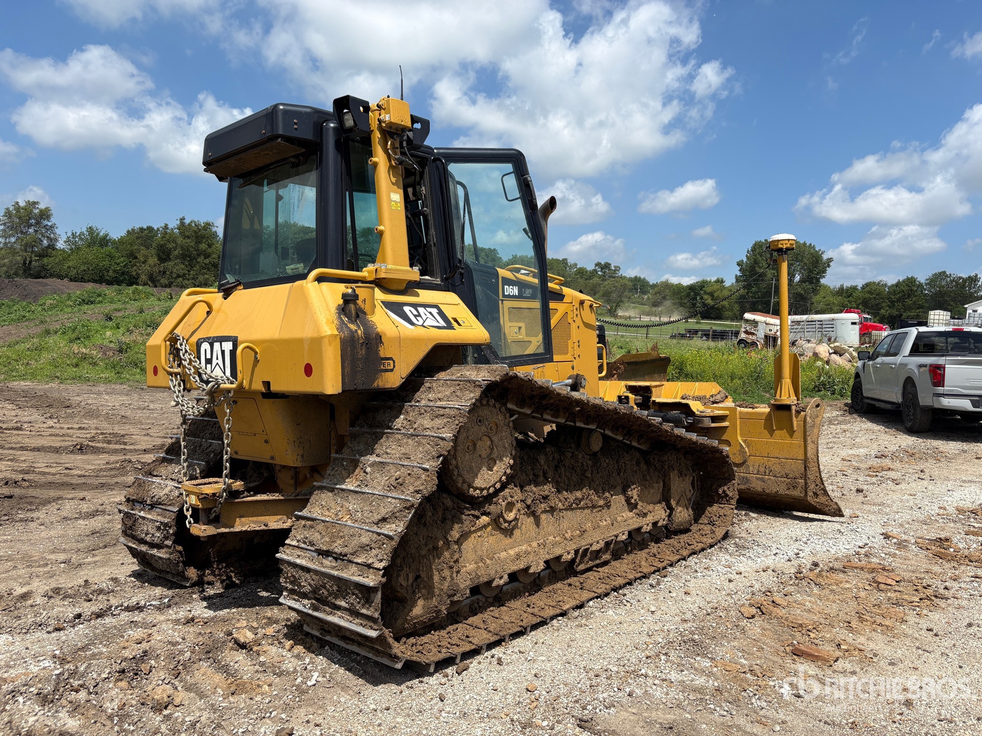 2015 Caterpillar D6N LGP