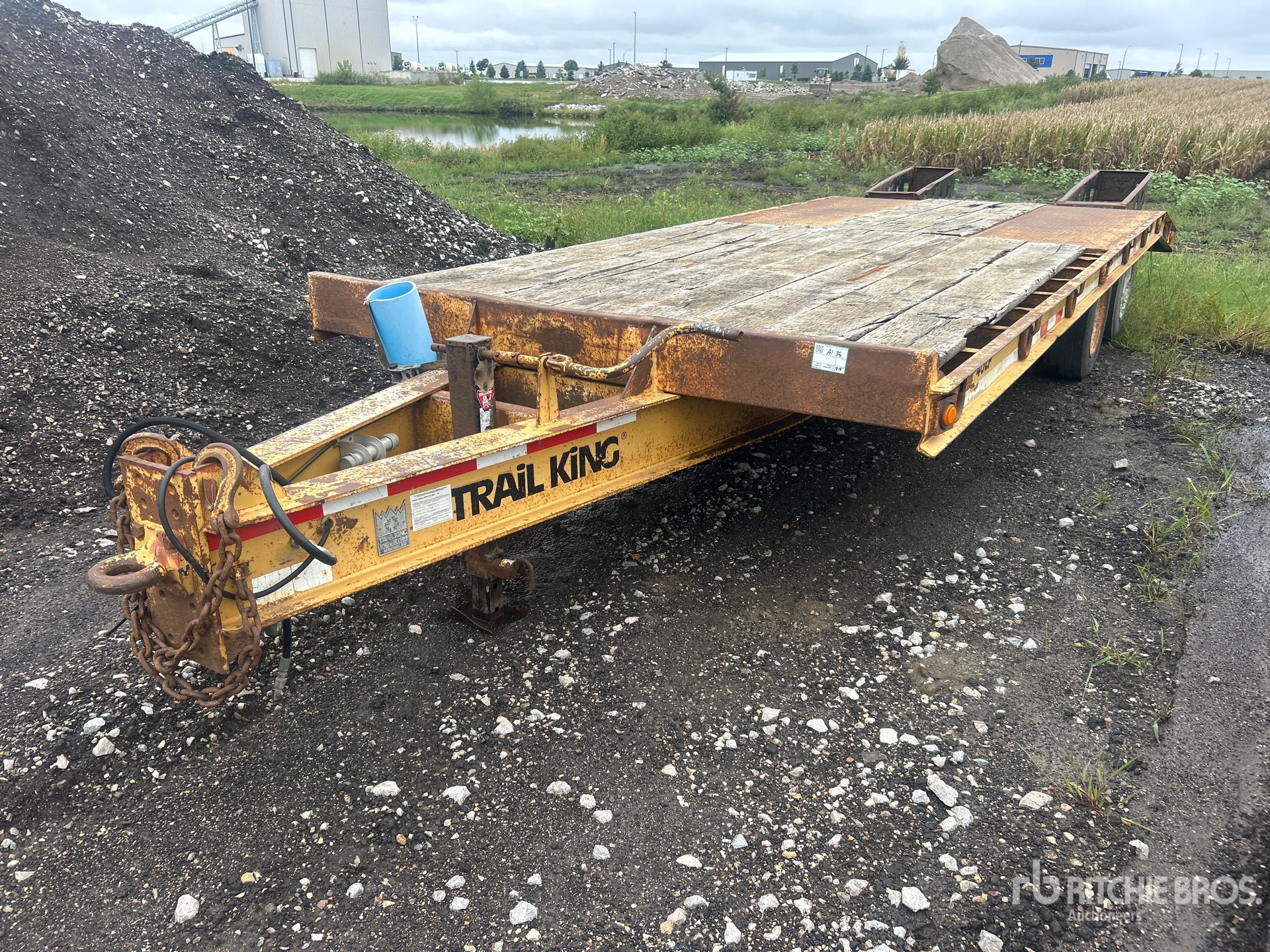 Photo of 2002 Trail King TK40LP