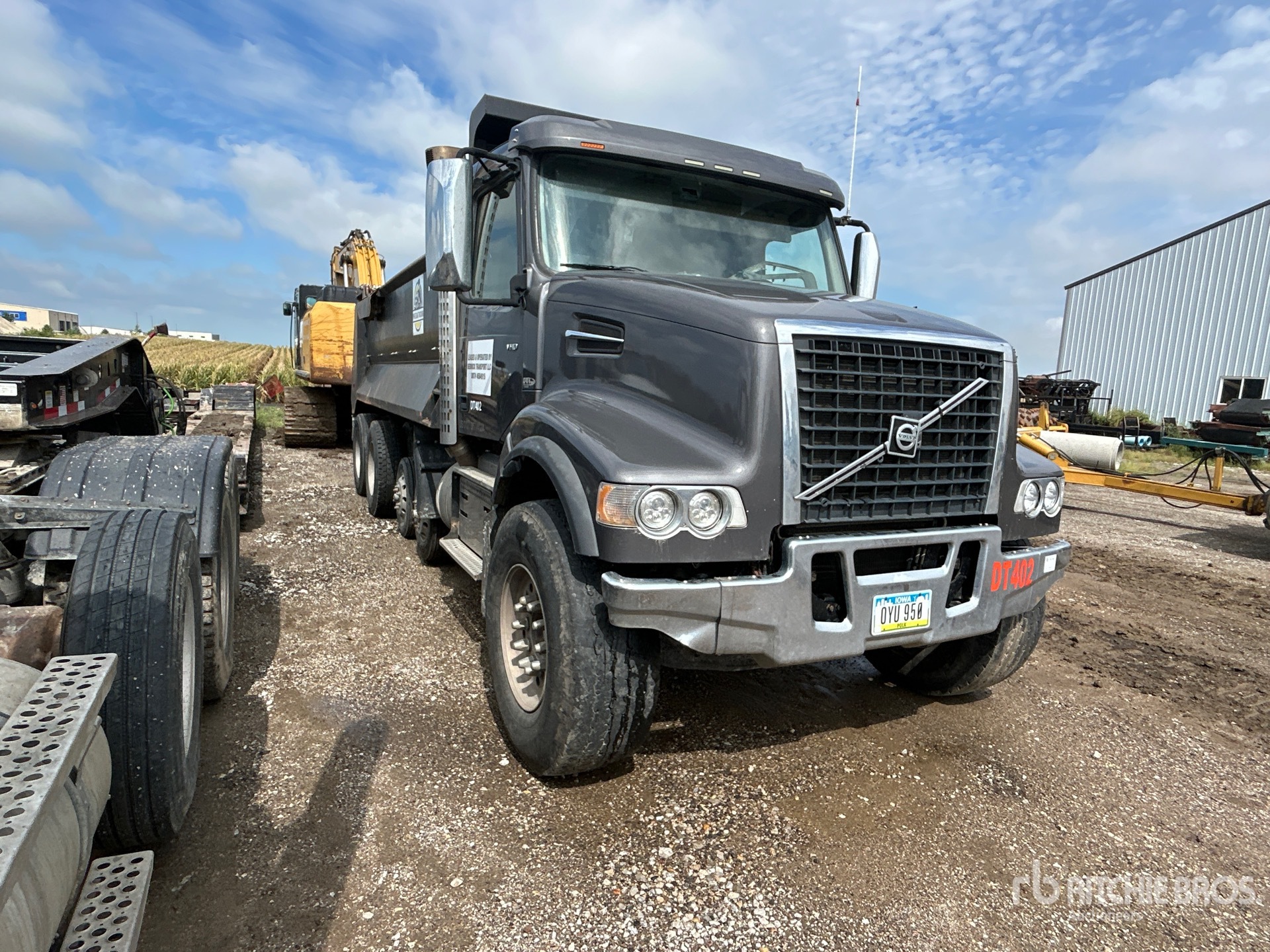 2020 Volvo VHD