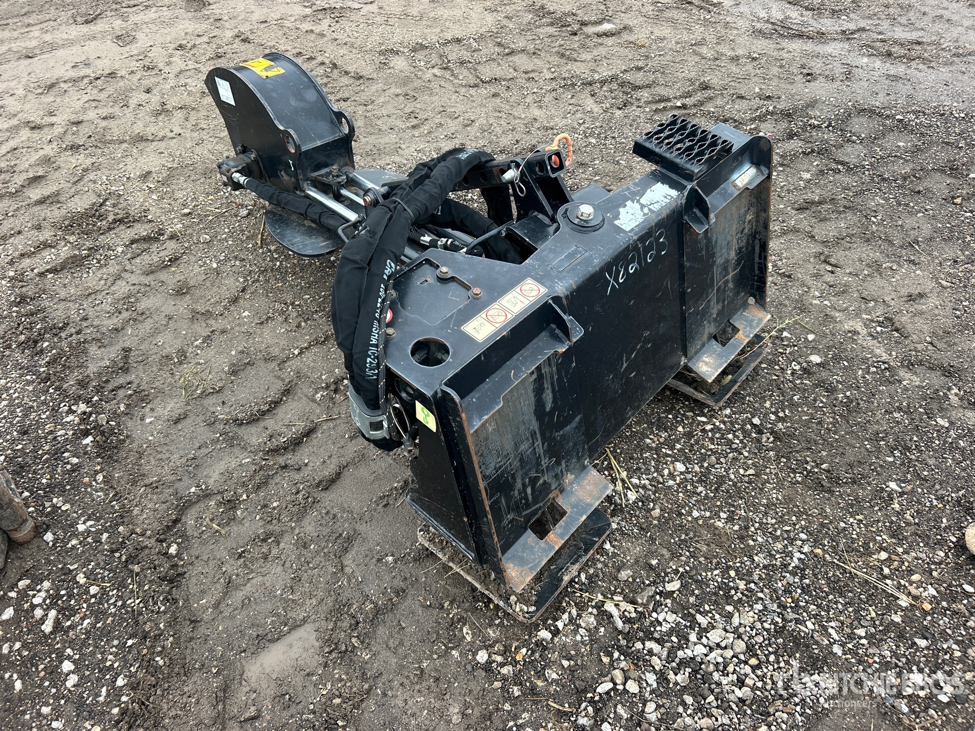 2020 Caterpillar SG16B