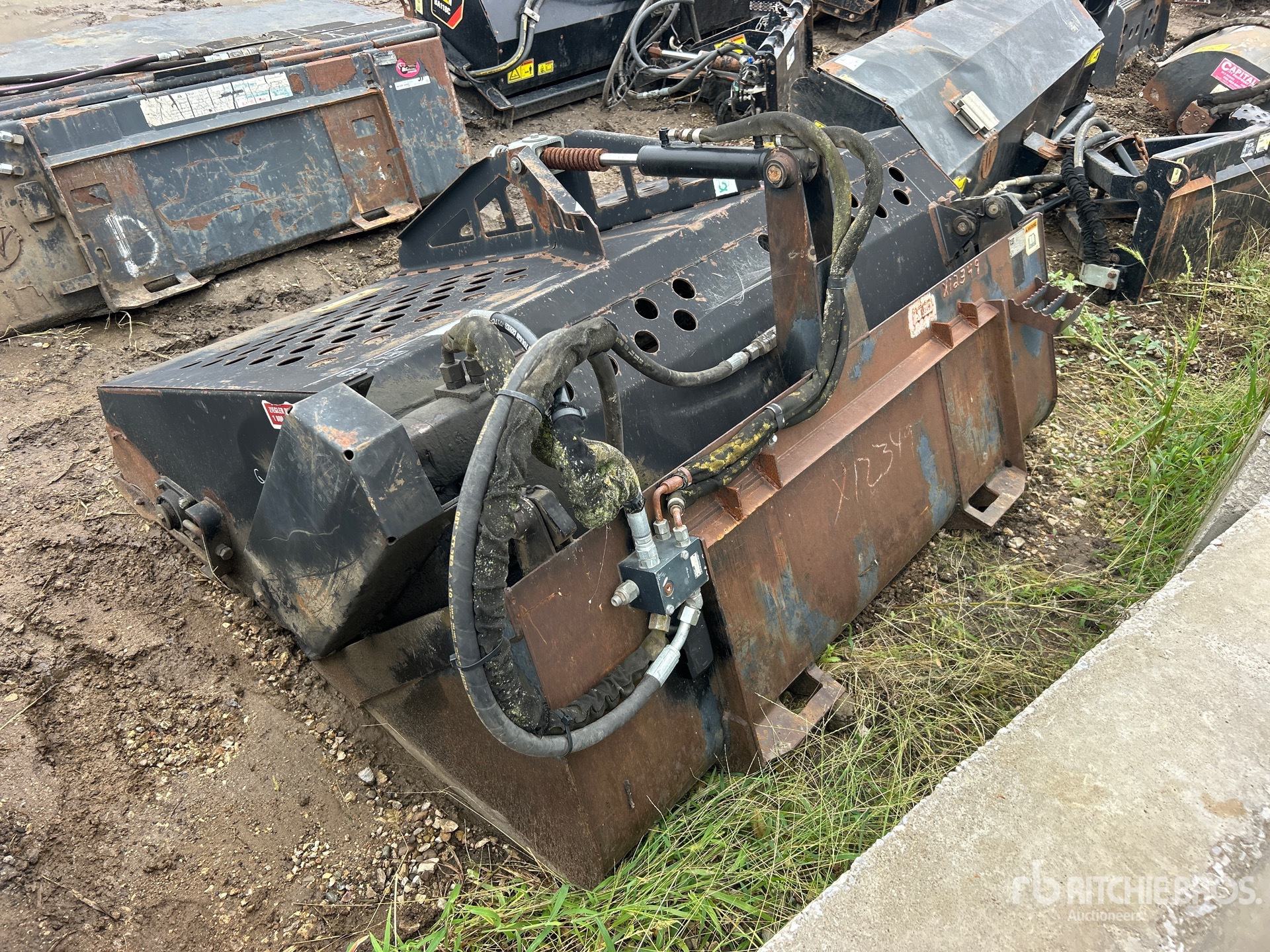 2000 Caterpillar LR18