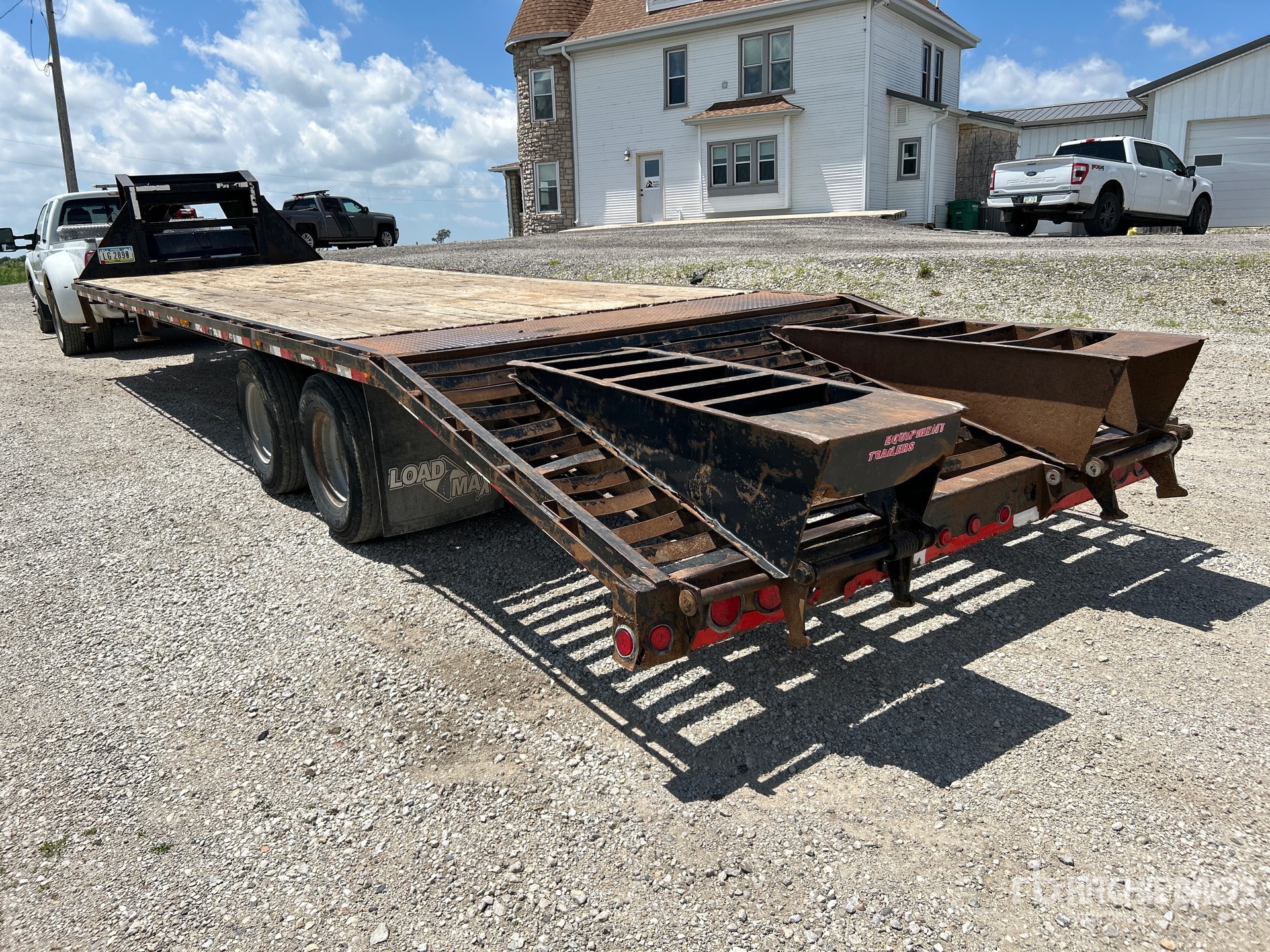 2017 Load Trail 30 FT T/A GOOSENECK