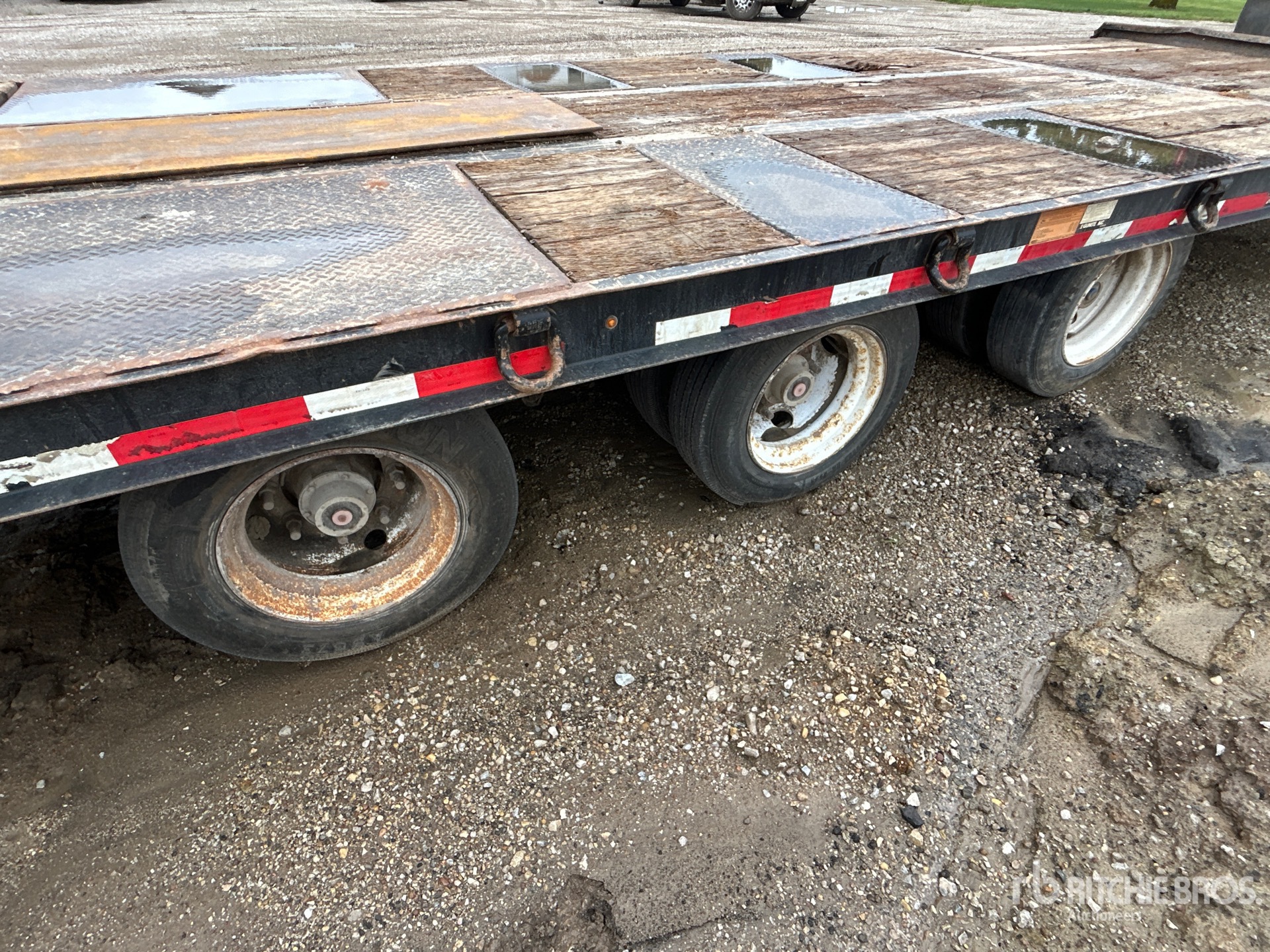 2020 Trail King TKT50LP