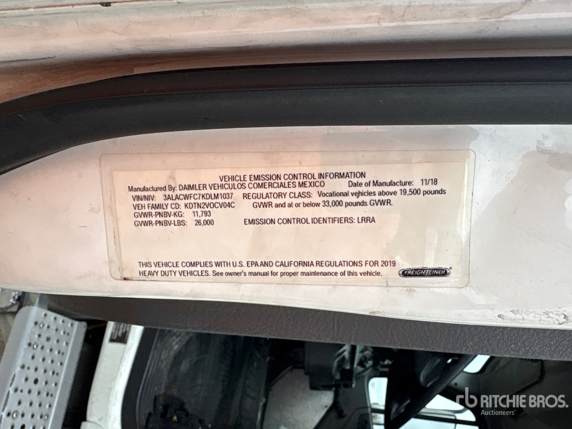 2019 Freightliner M2 106