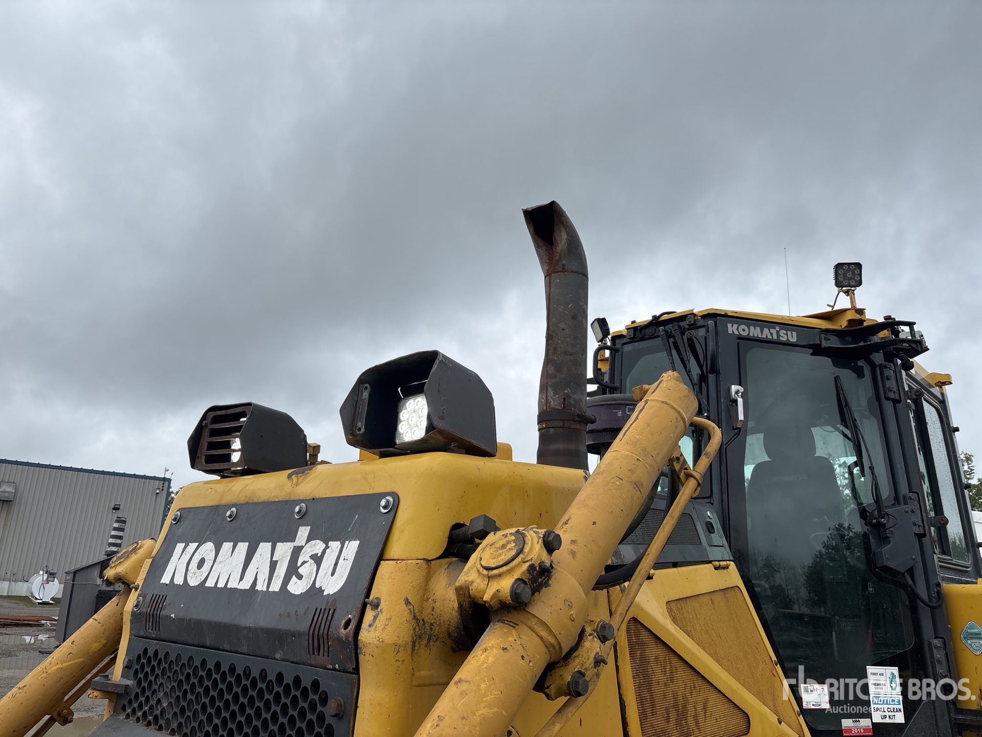 2013 Komatsu D65PX-17