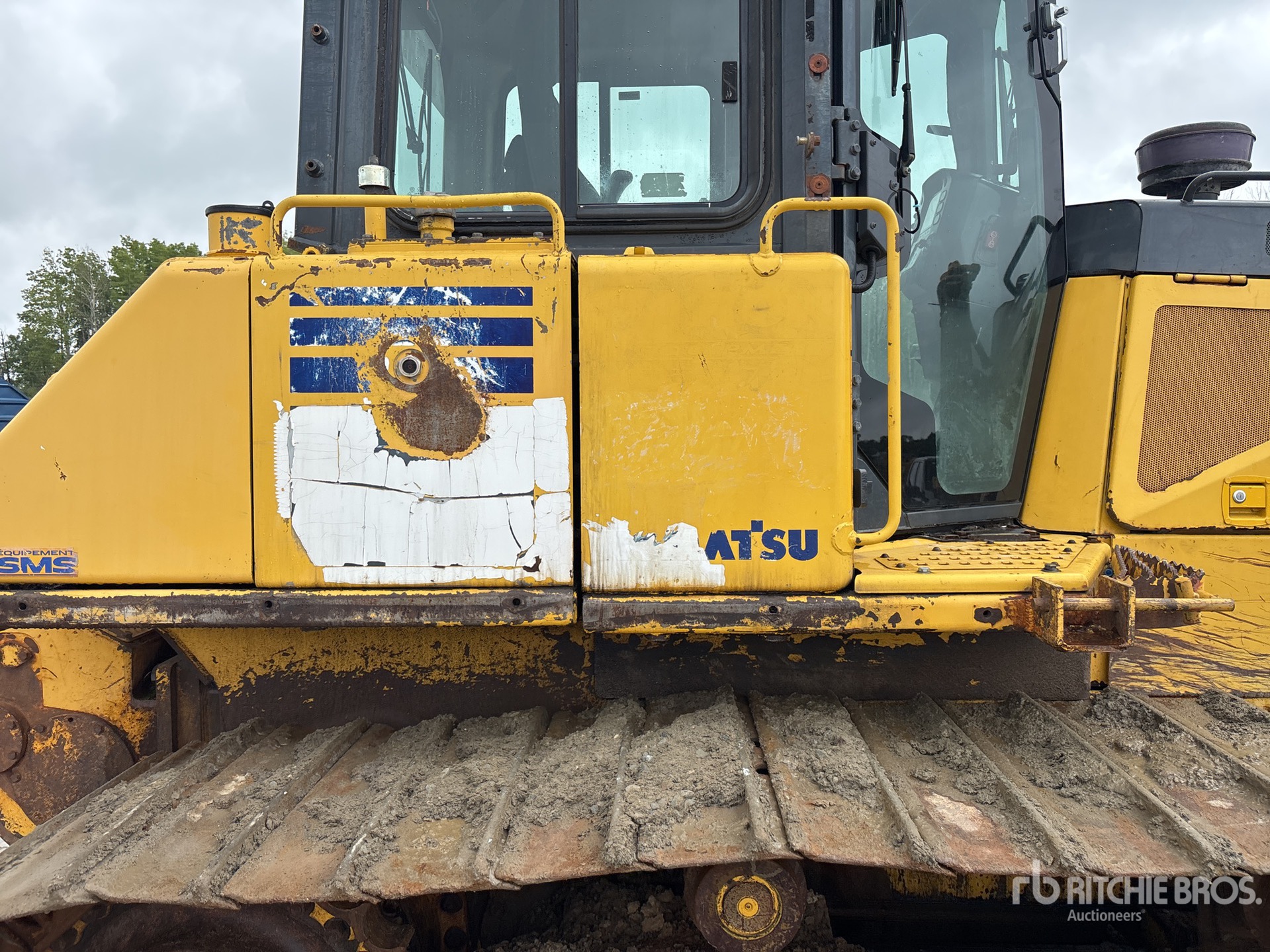 2013 Komatsu D65PX-17