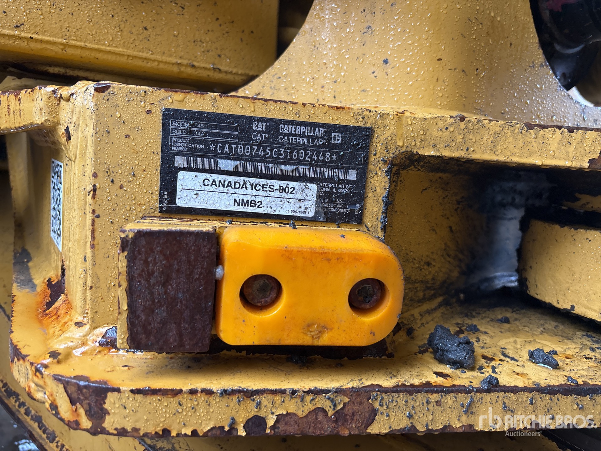 2020 Caterpillar 745