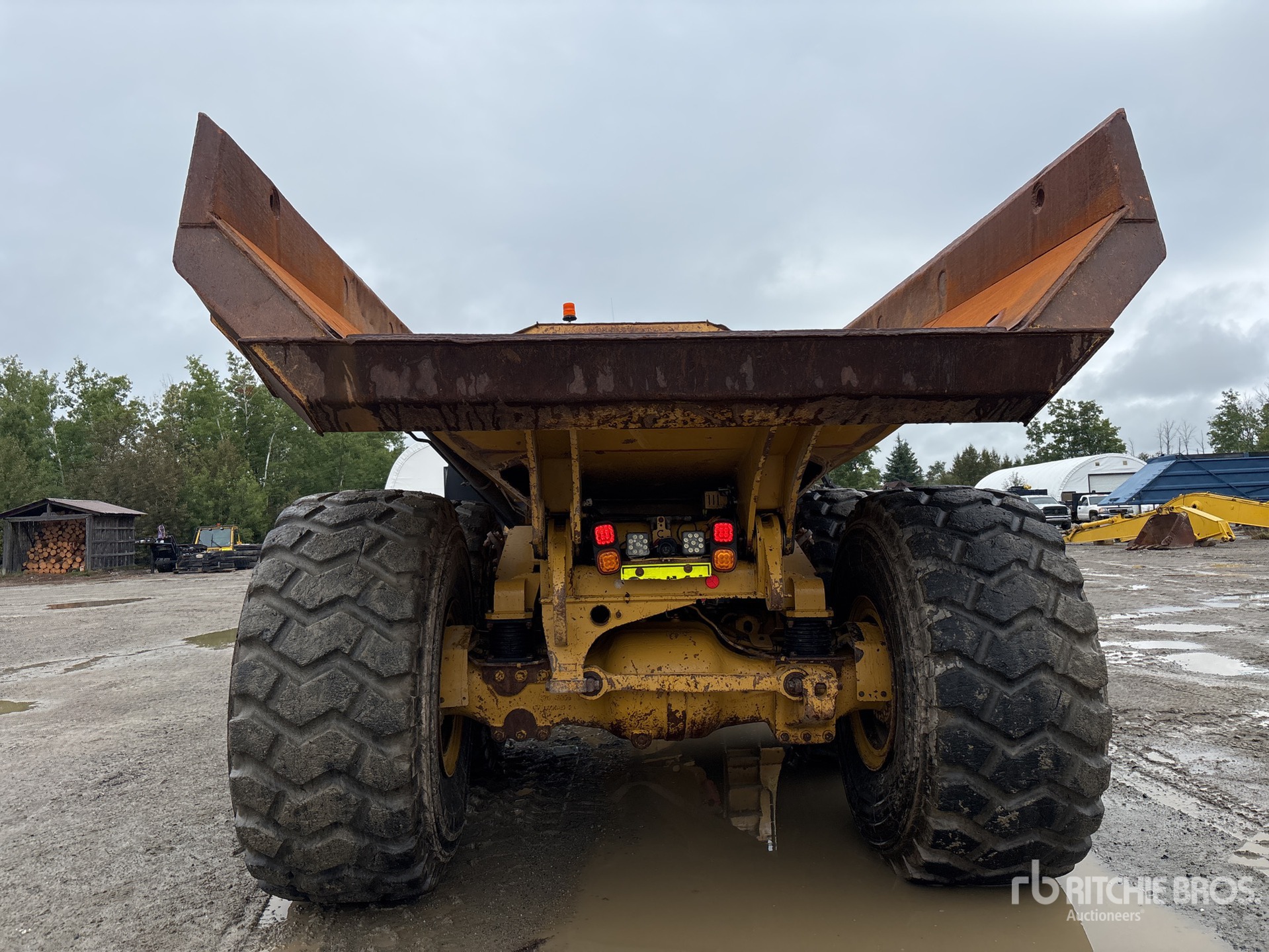 2020 Caterpillar 745