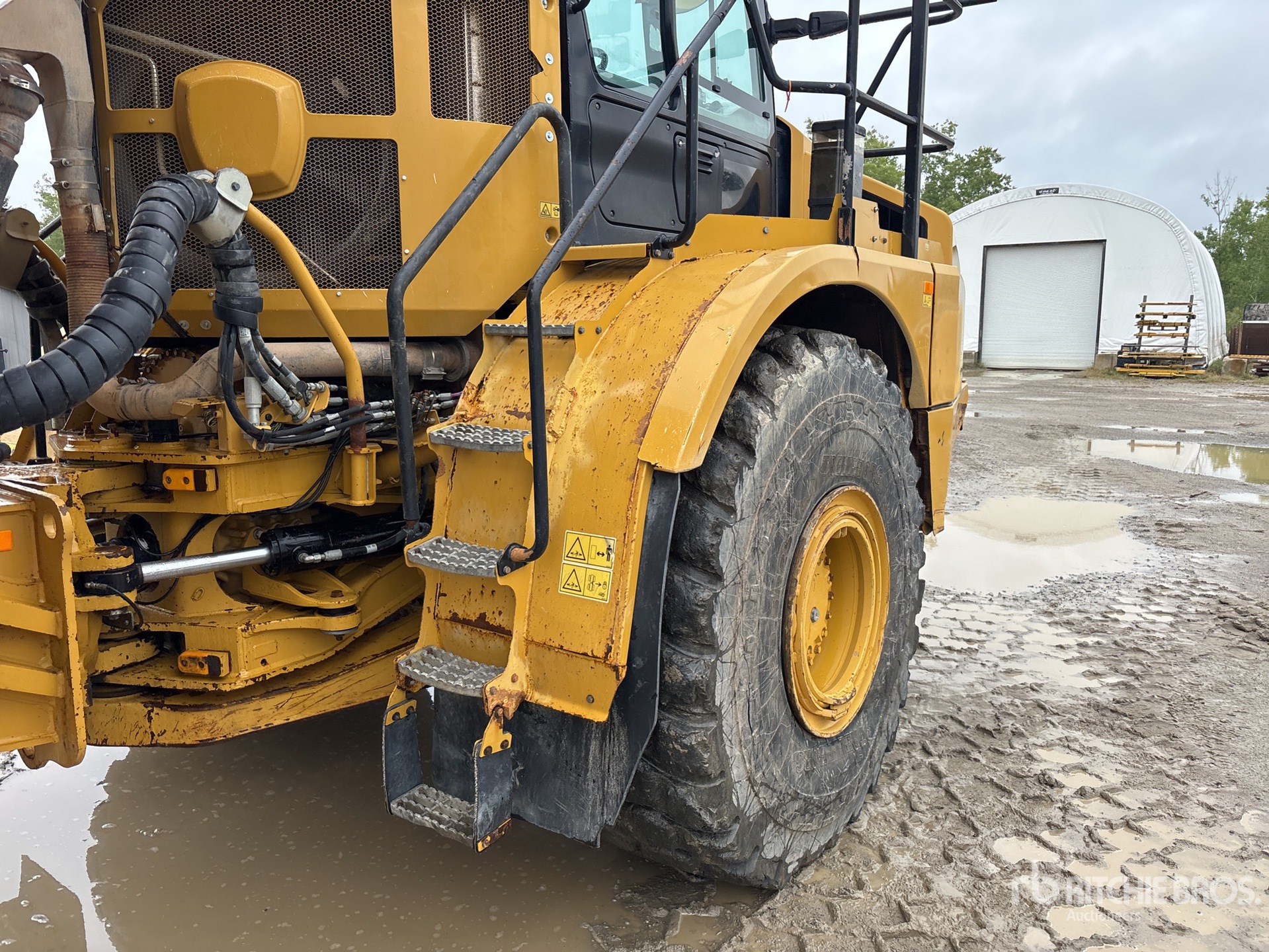 2020 Caterpillar 745