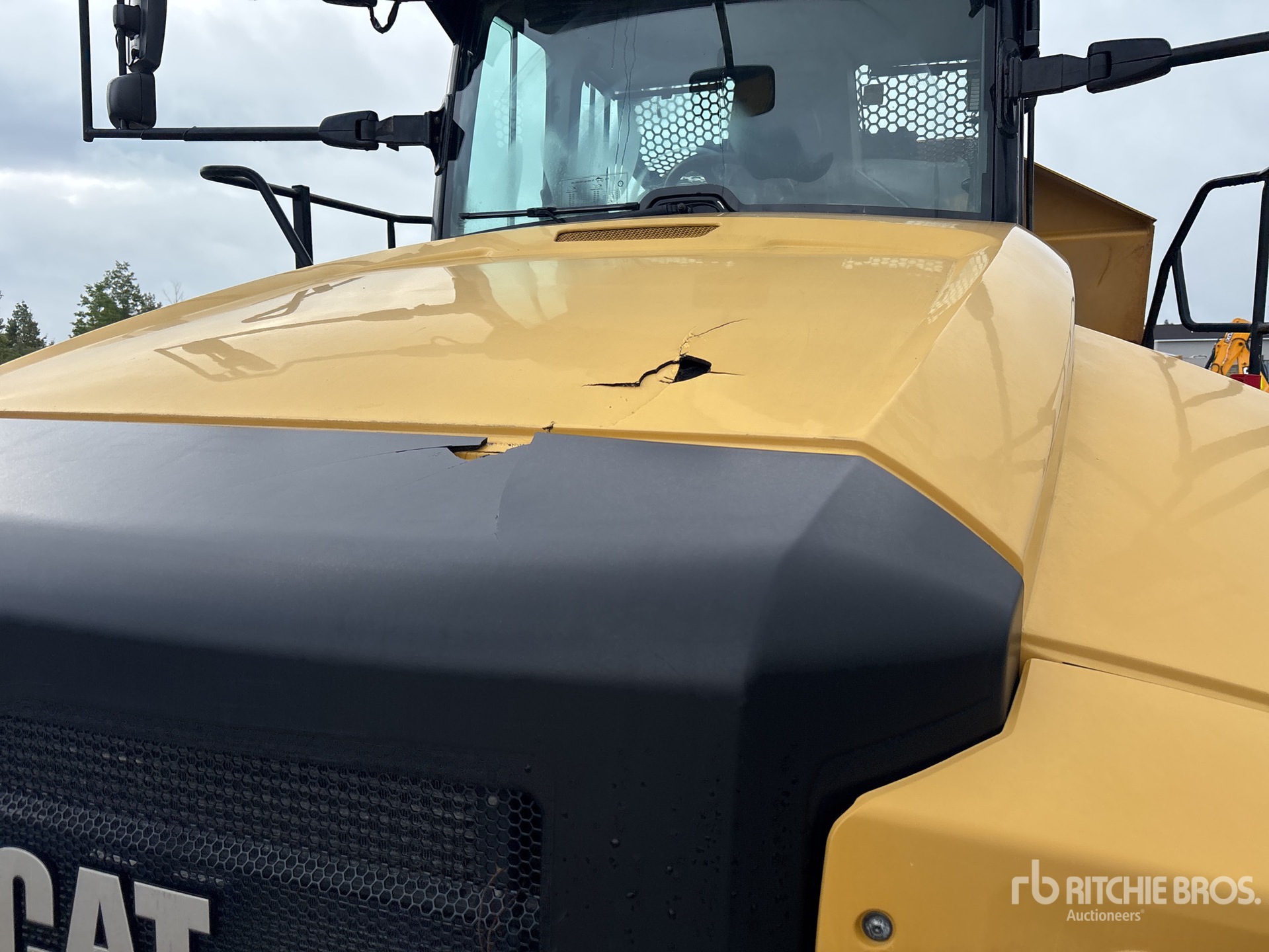 2020 Caterpillar 745