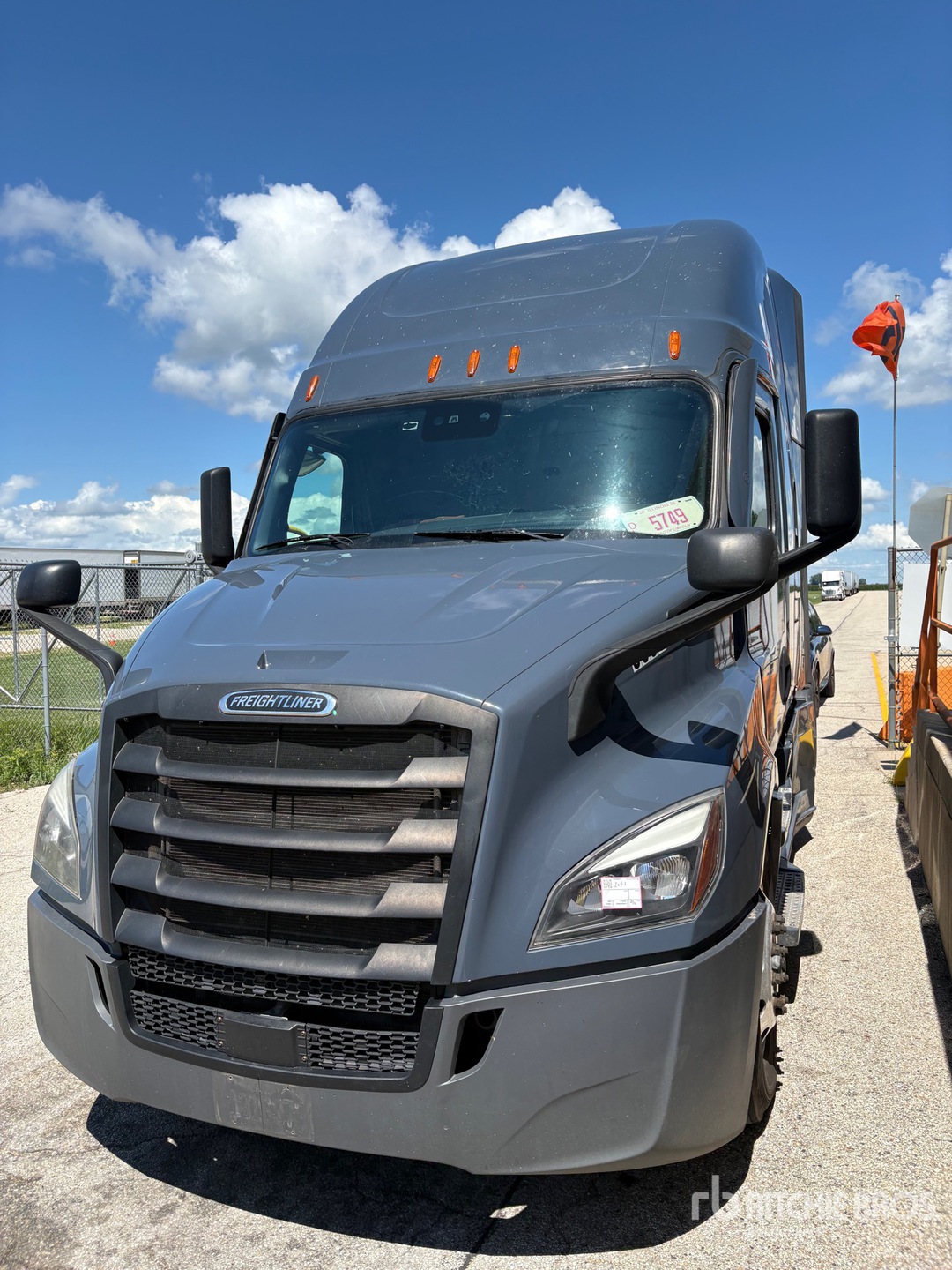 2024 Freightliner CASCADIA 116