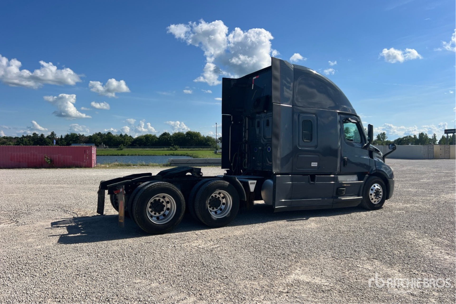 2024 Freightliner CASCADIA 116