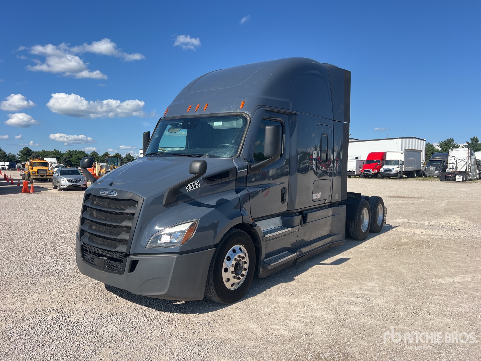 2024 Freightliner CASCADIA 116