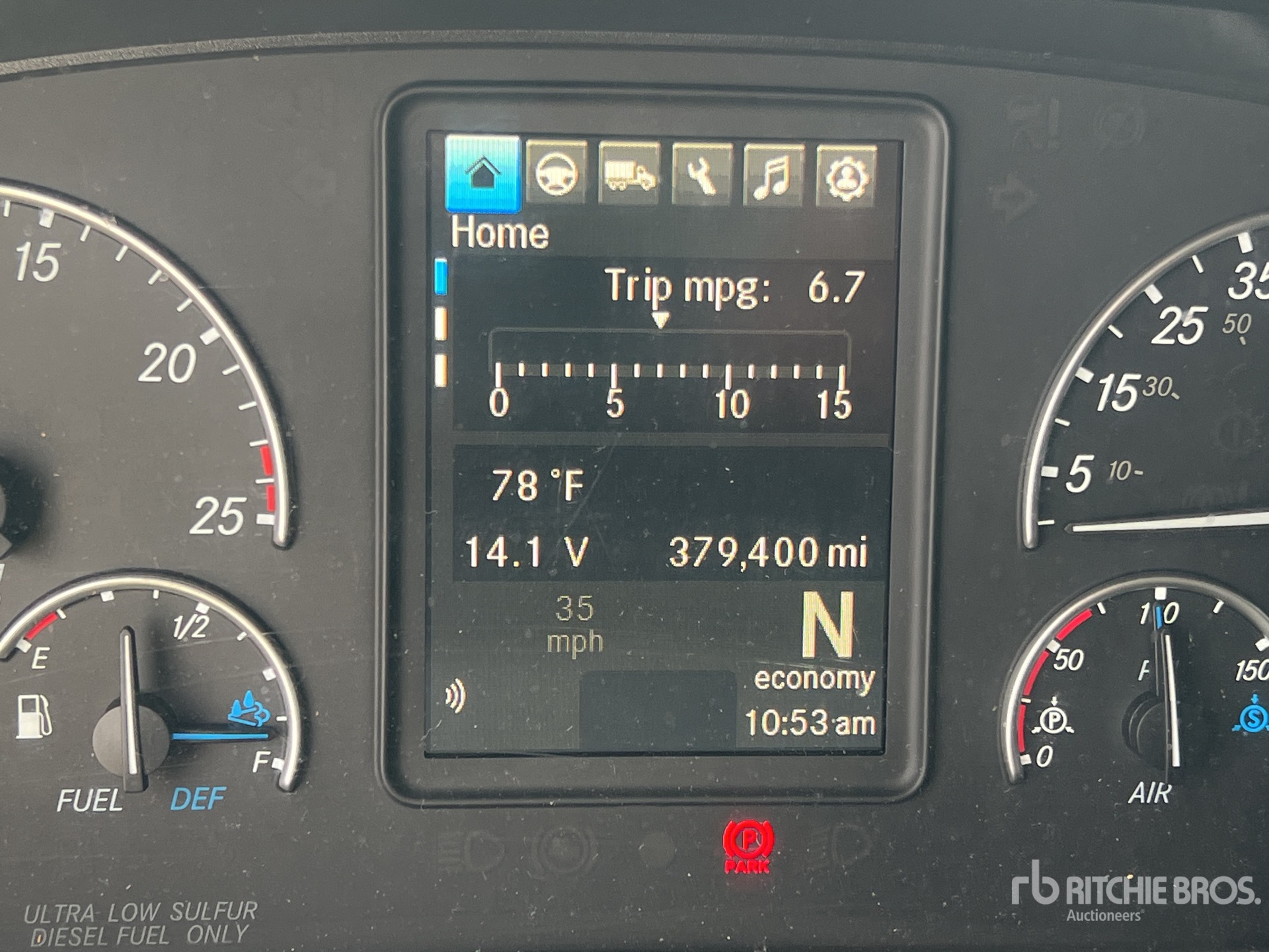 2022 Freightliner CASCADIA 126