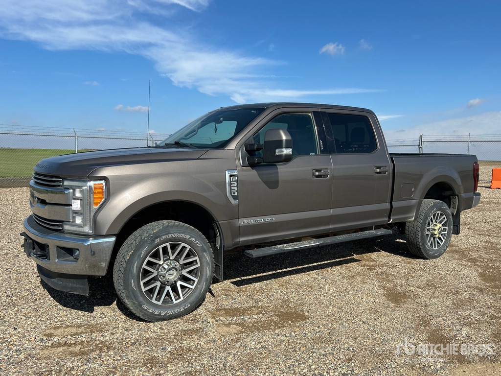 General Appearance with Featured Photo