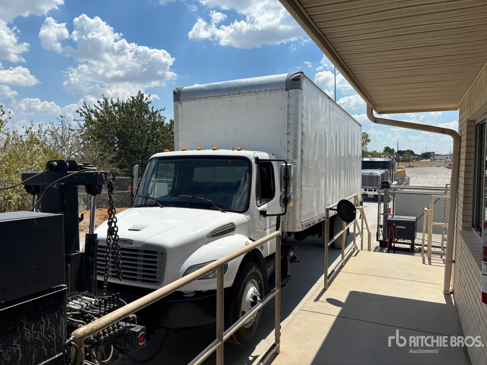 2019 Freightliner M2 106