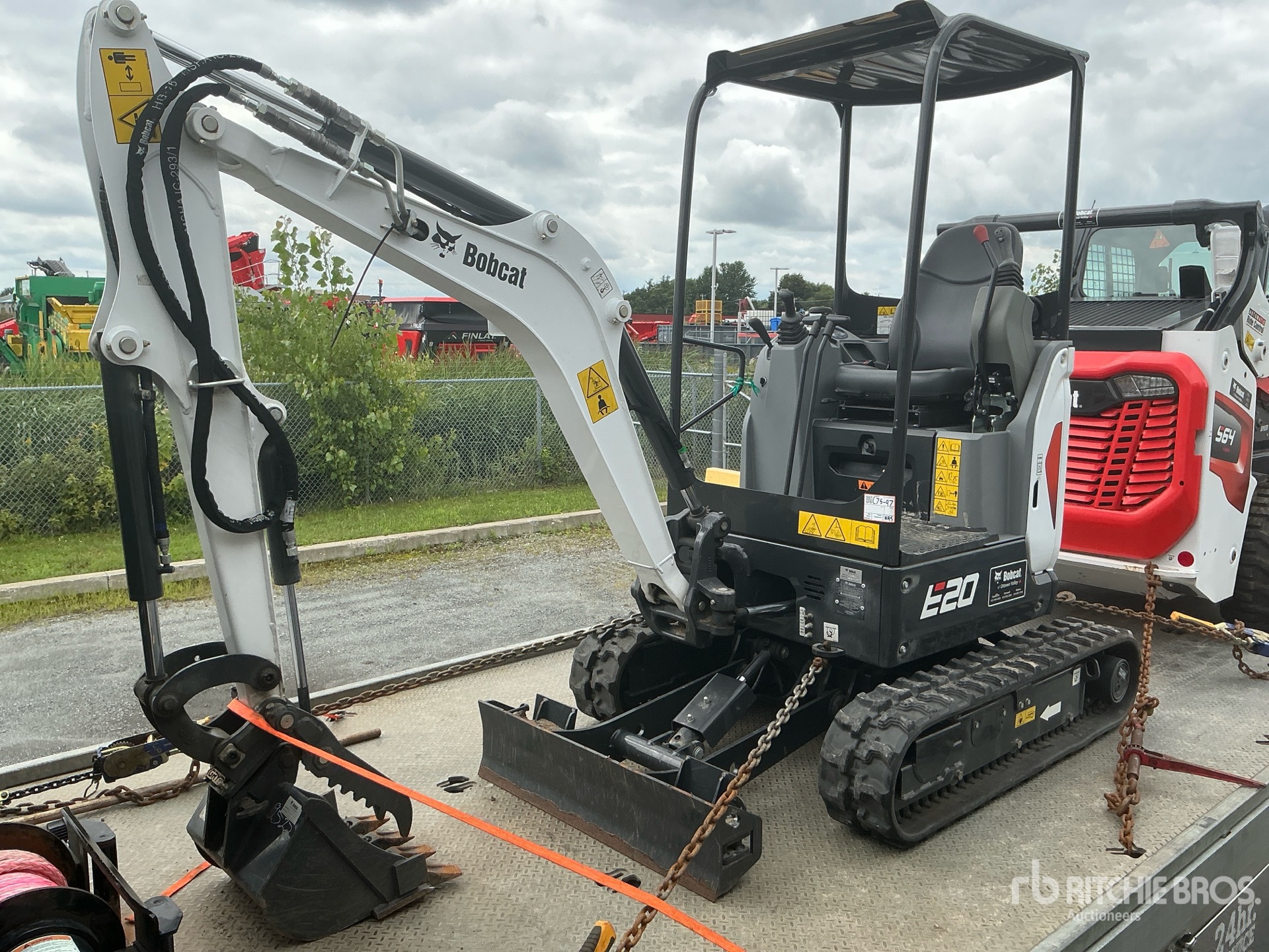2022 Bobcat E20