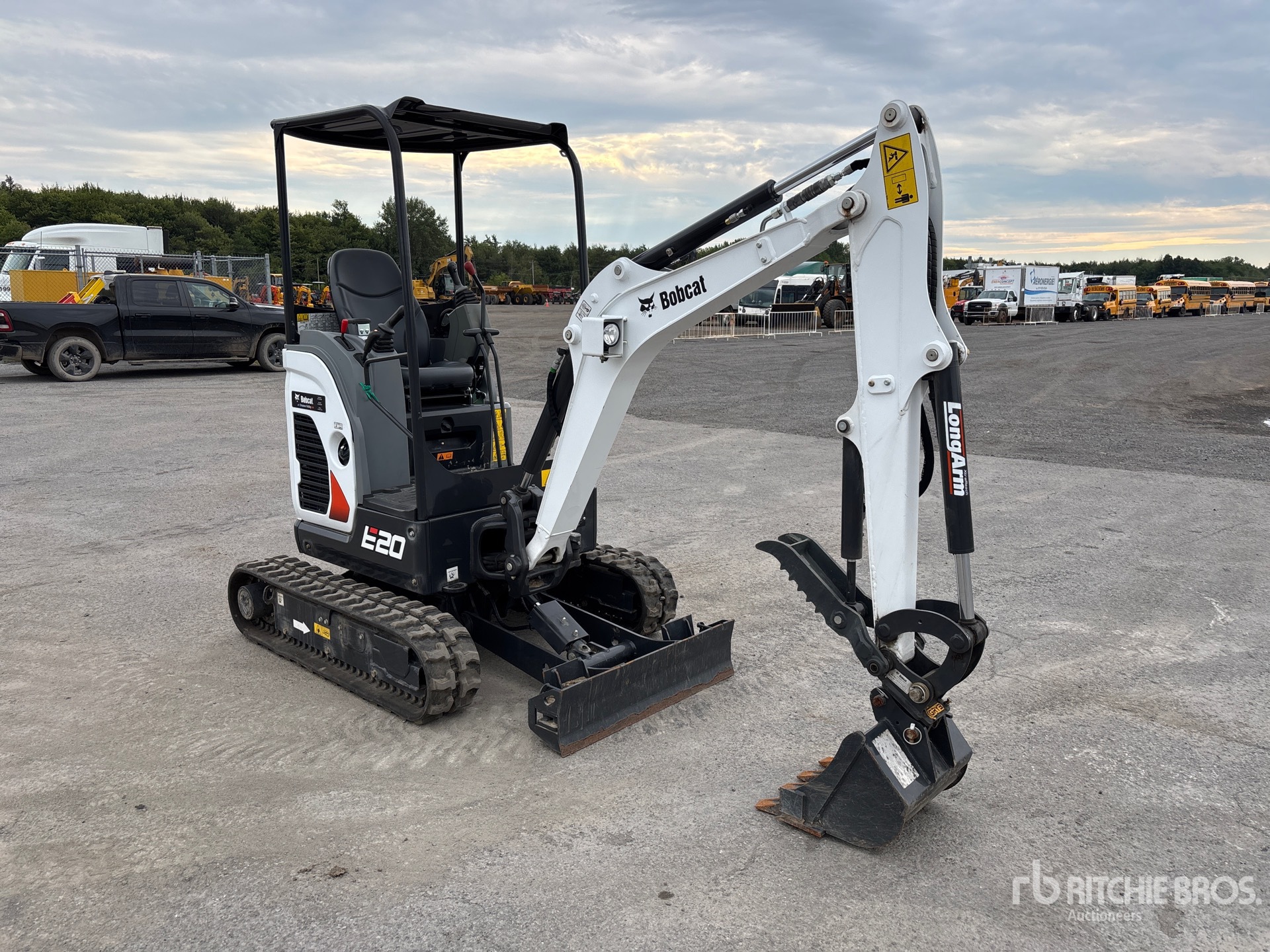 2022 Bobcat E20