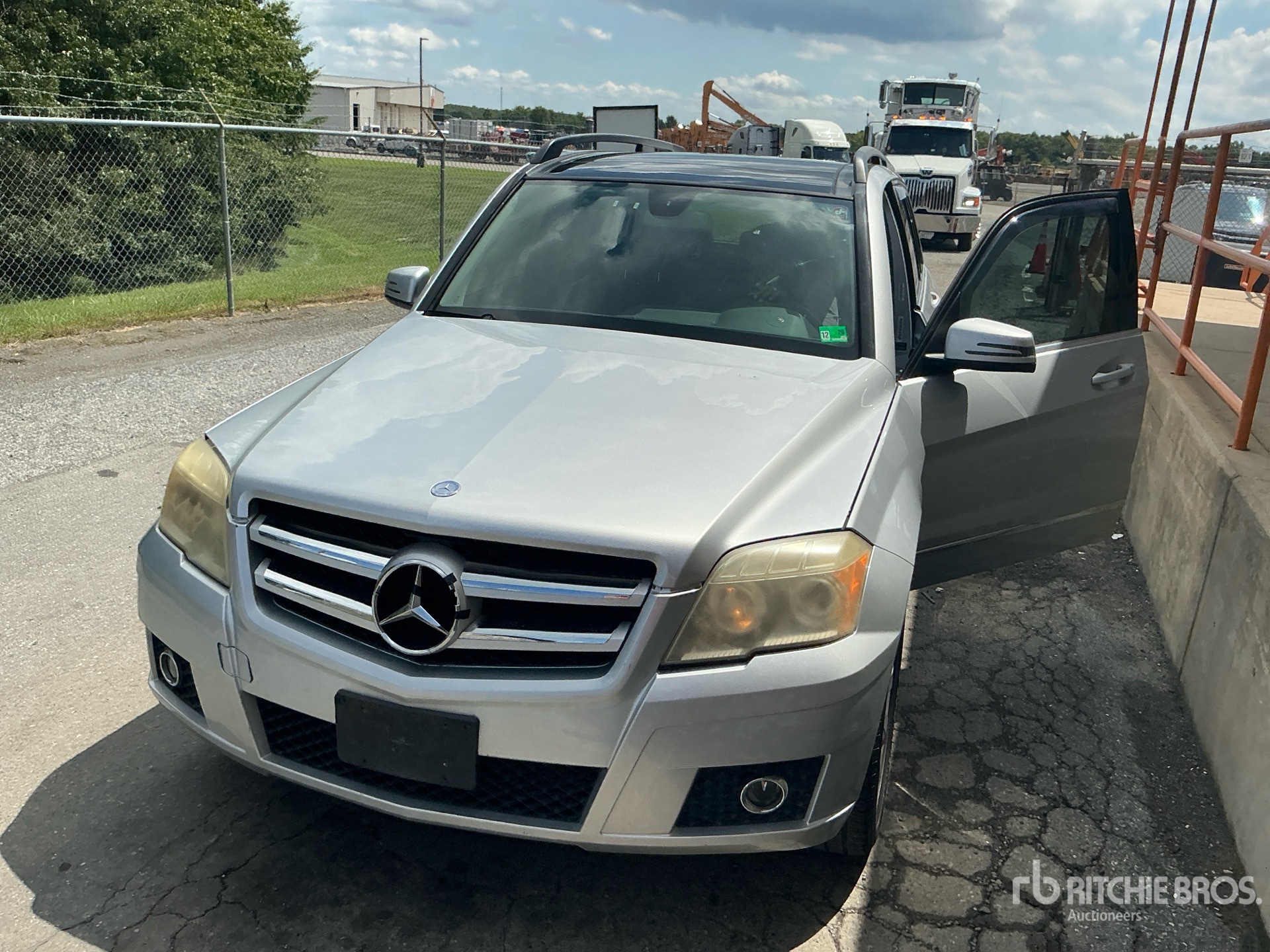 2010 Mercedes-Benz GLK 350