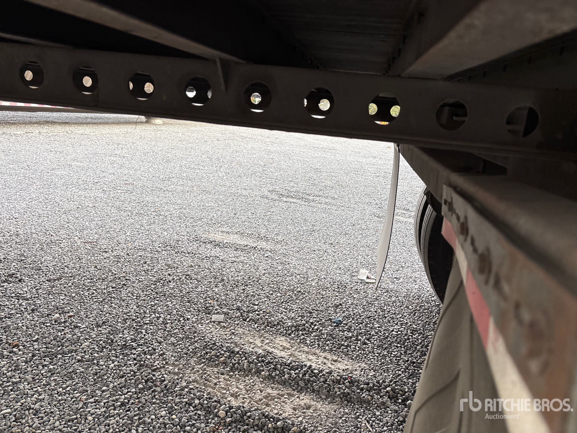 2015 Utility V12530152JS