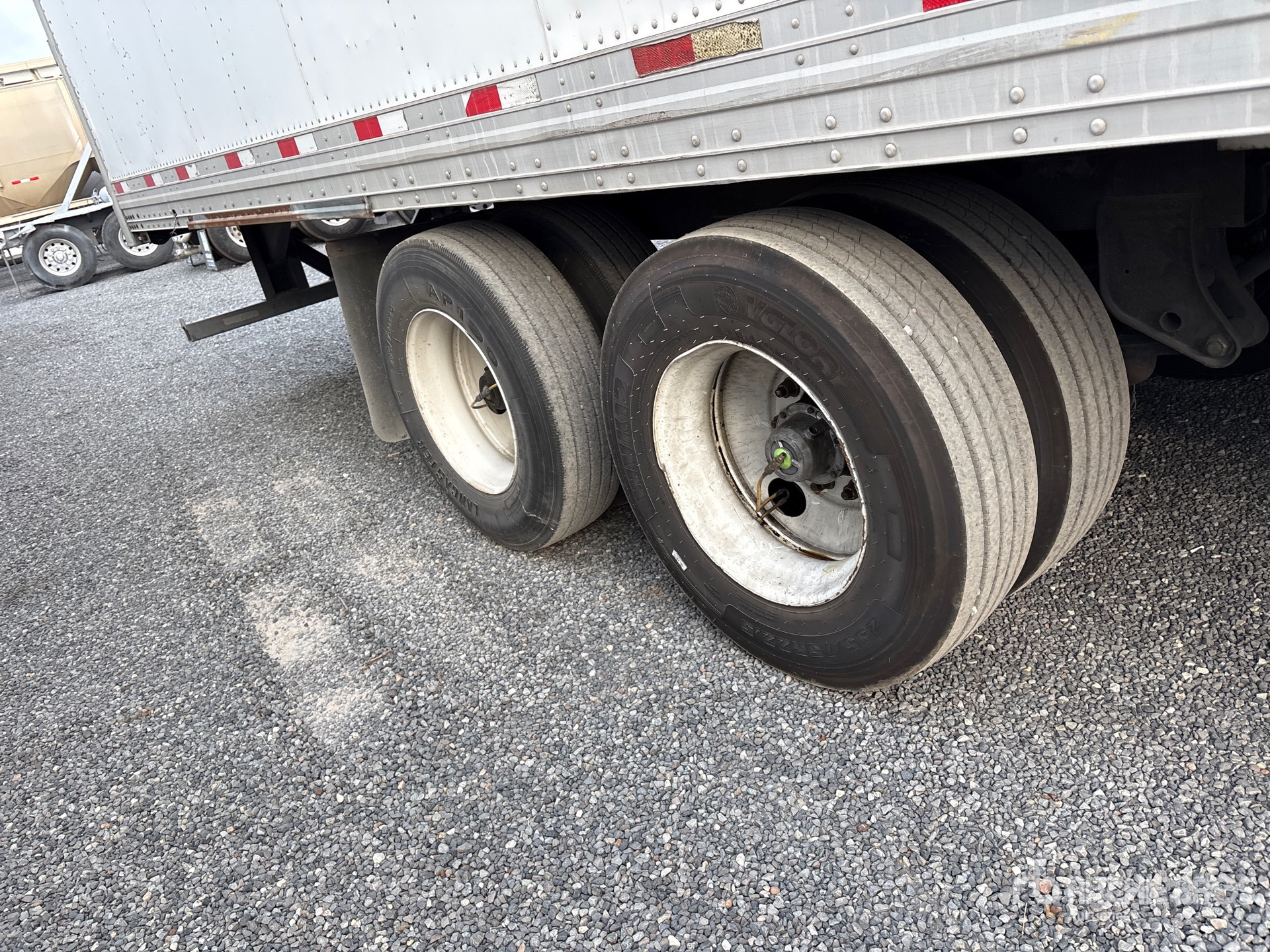 2015 Utility V12530152JS