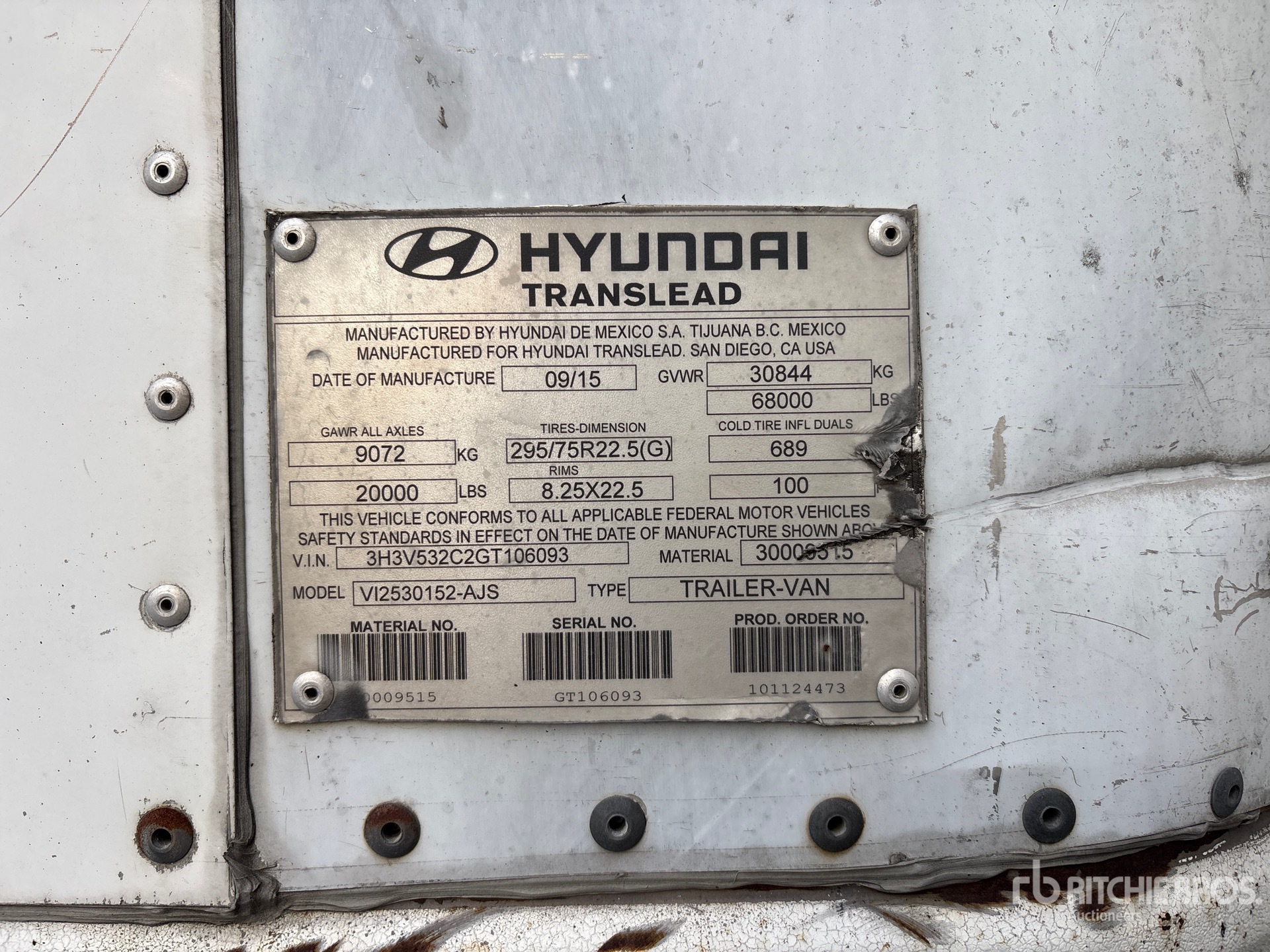 2015 Utility V12530152JS