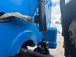 Hydraulics with Frame Leveling Cylinders