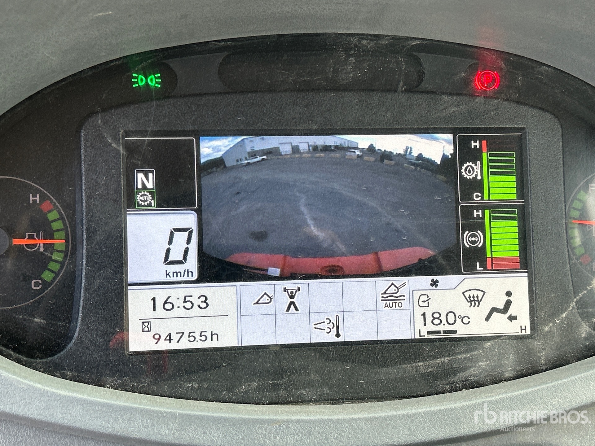 2017 Hitachi ZW220