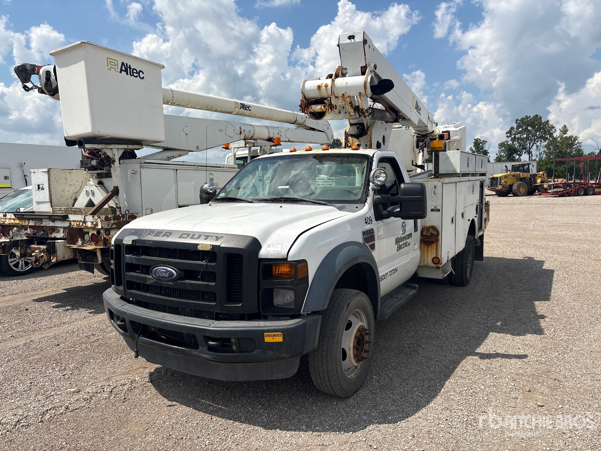 Photo of 2010 Ford F-550