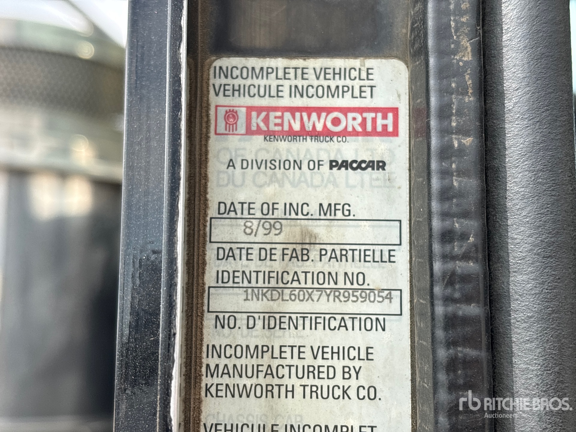 2000 Kenworth T800