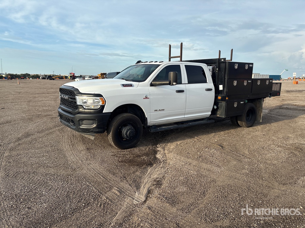 General Appearance with Featured Photo