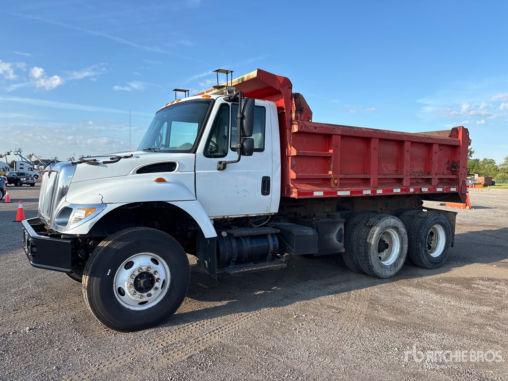 2006 International 7400